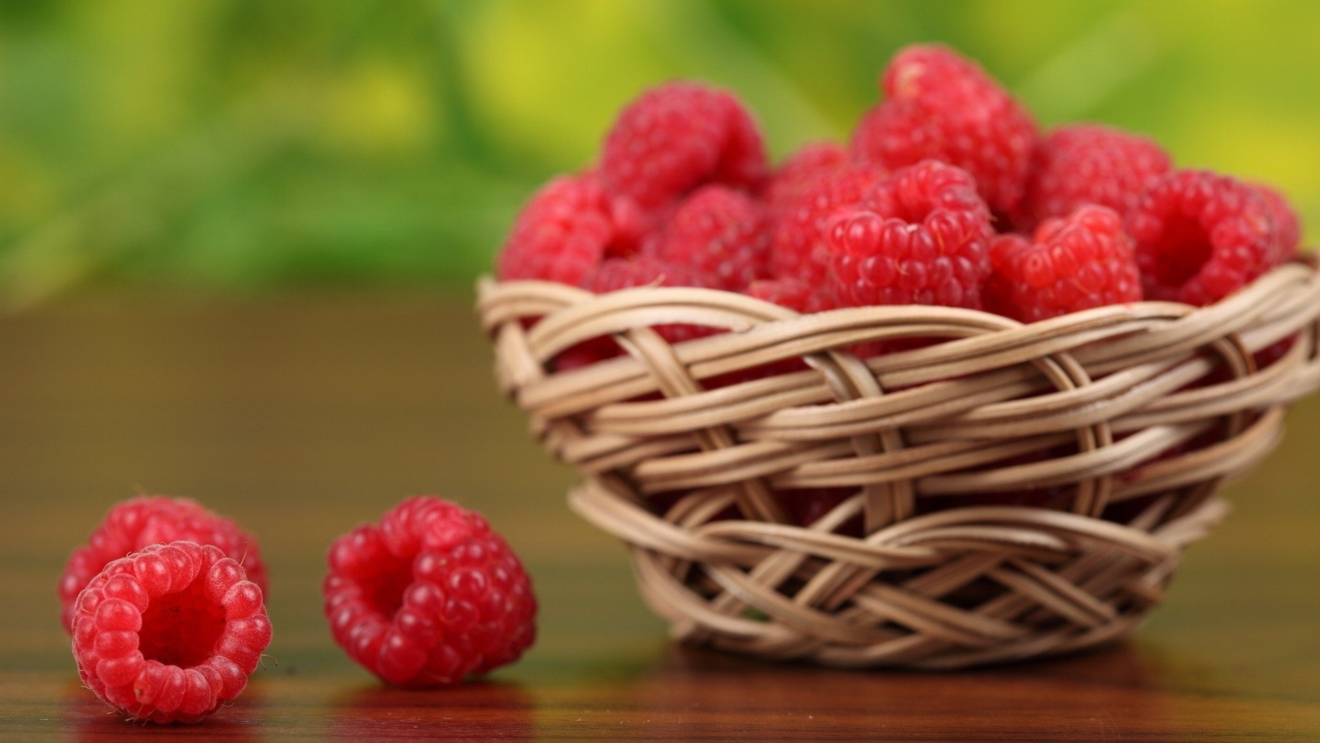 Raspberry wallpapers, Vibrant fruit, Refreshing snack, Bursting with antioxidants, 1920x1080 Full HD Desktop