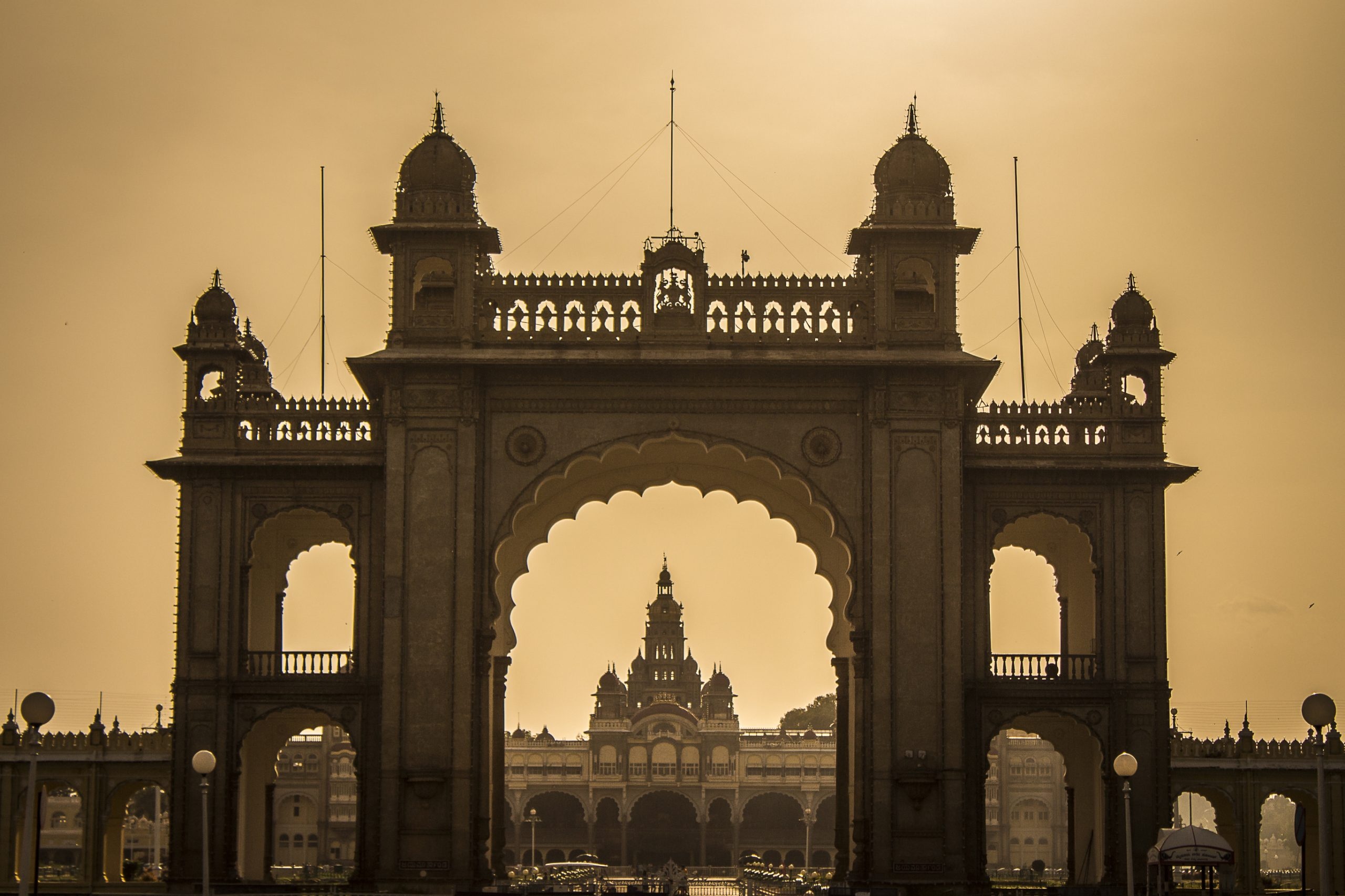 Palace: Mysore Palace, The former official residence of the Wadiyar dynasty. 2560x1710 HD Wallpaper.