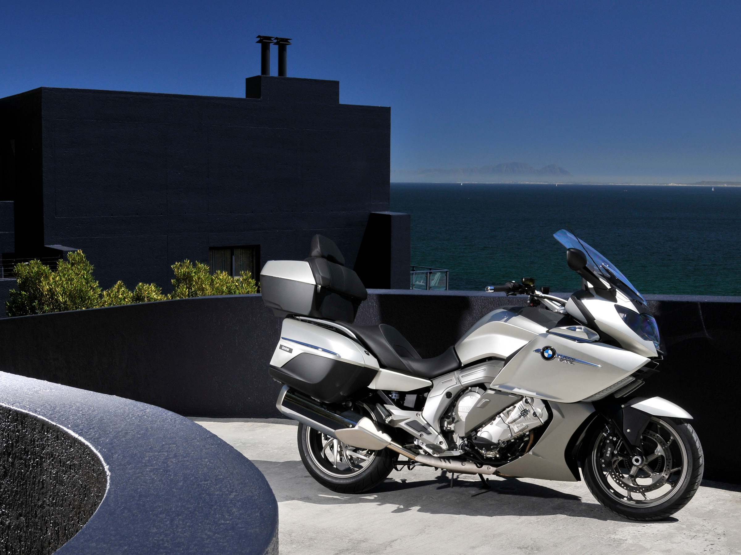 BMW K 1600 GTL, Touring bike, 2011 model, Motorcycling, 2400x1800 HD Desktop