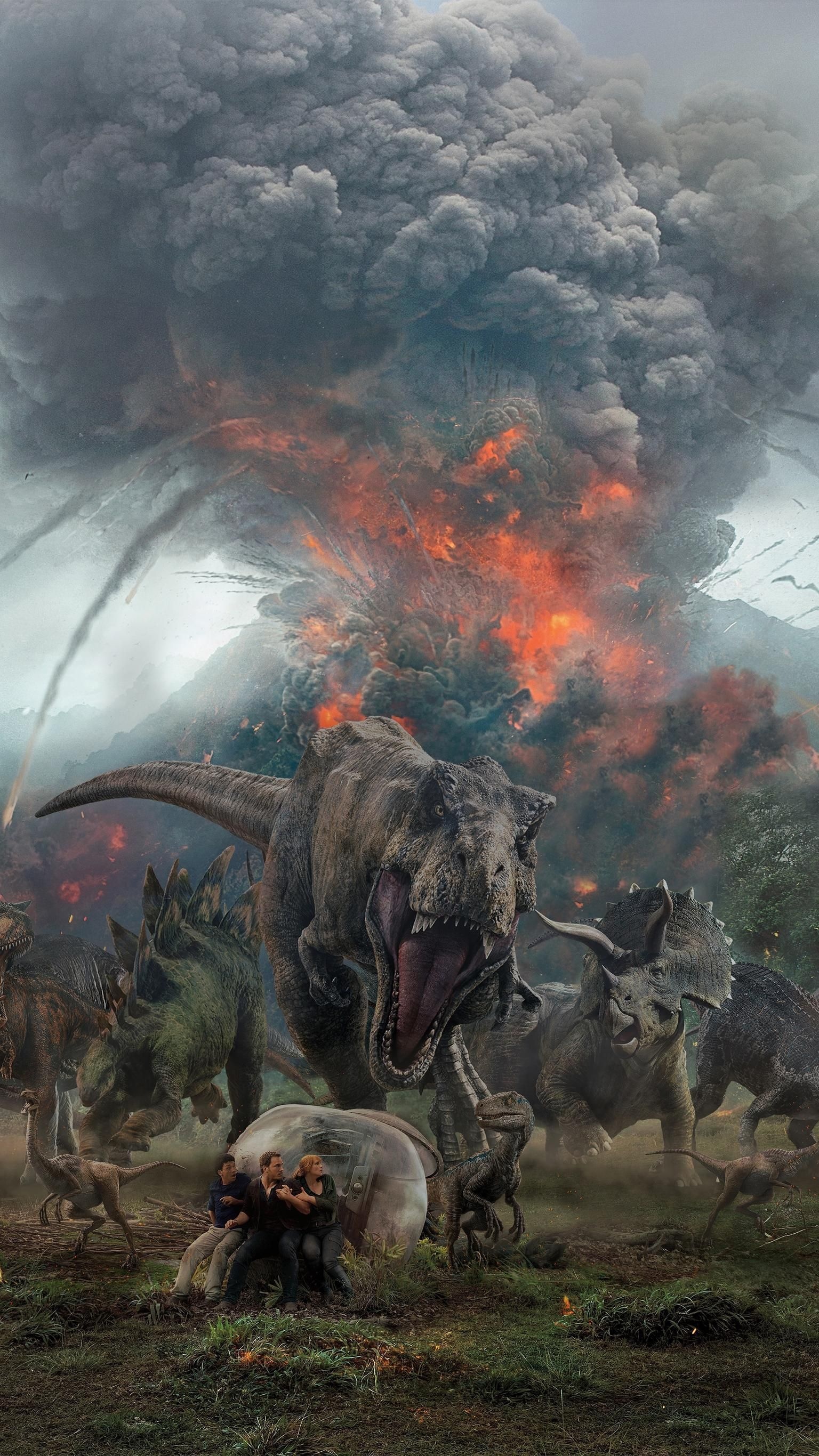 Jurassic World sequel, Epic wallpaper, Fallen Kingdom adventure, Dinosaur spectacle, 1540x2740 HD Handy