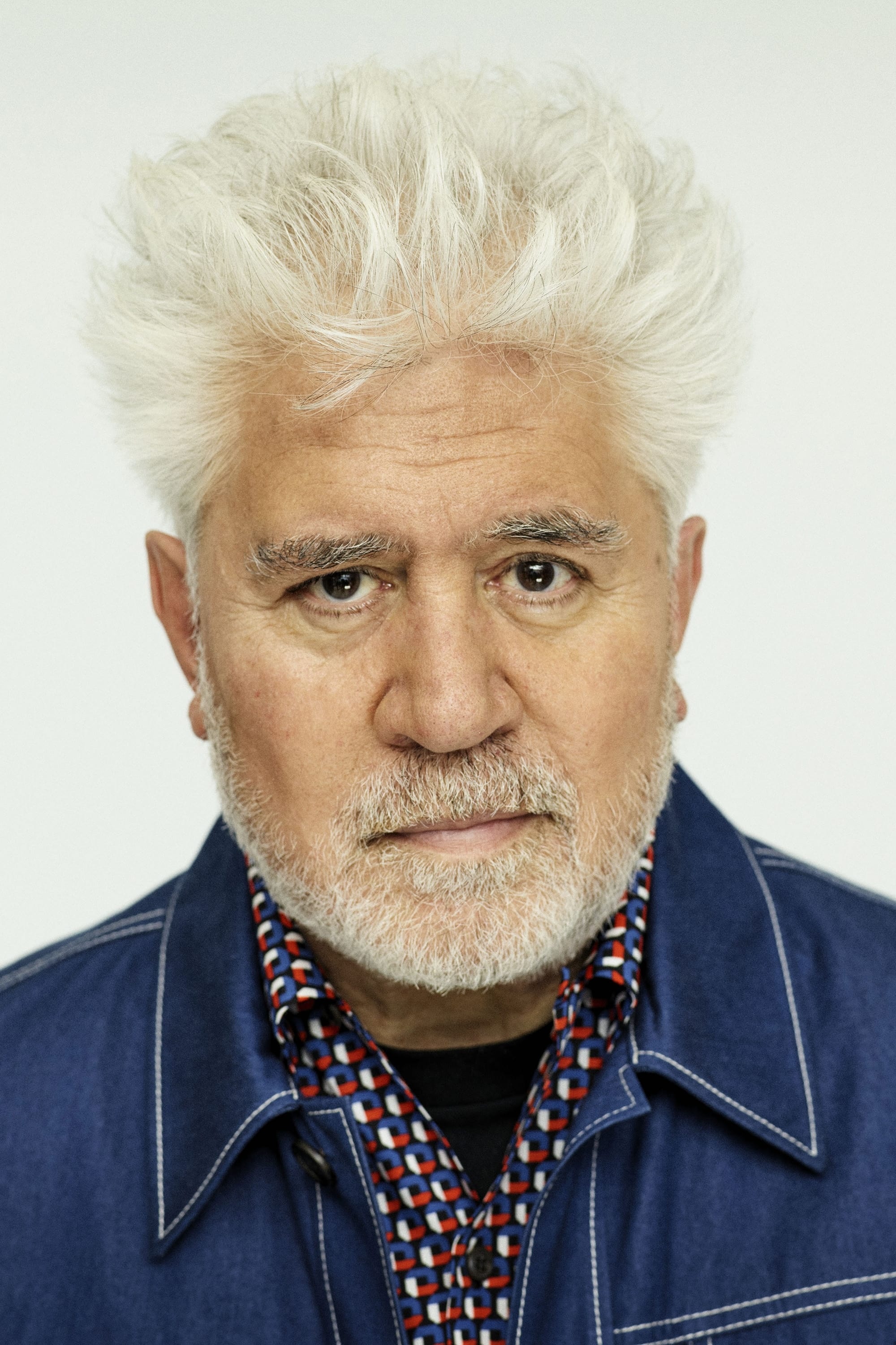 Pedro Almodovar, Profile images, The Movie Database, 2000x3000 HD Handy