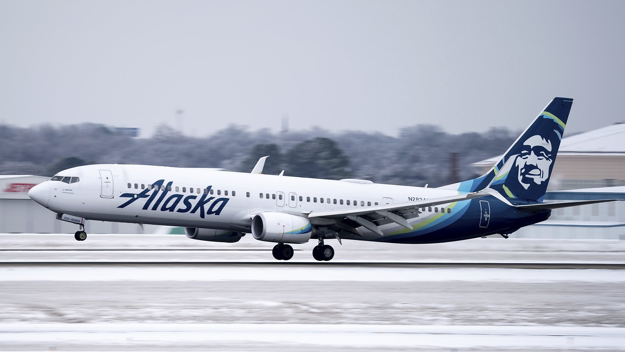 Alaska Airlines, California promotion, Free round trips, Airline, 2050x1160 HD Desktop