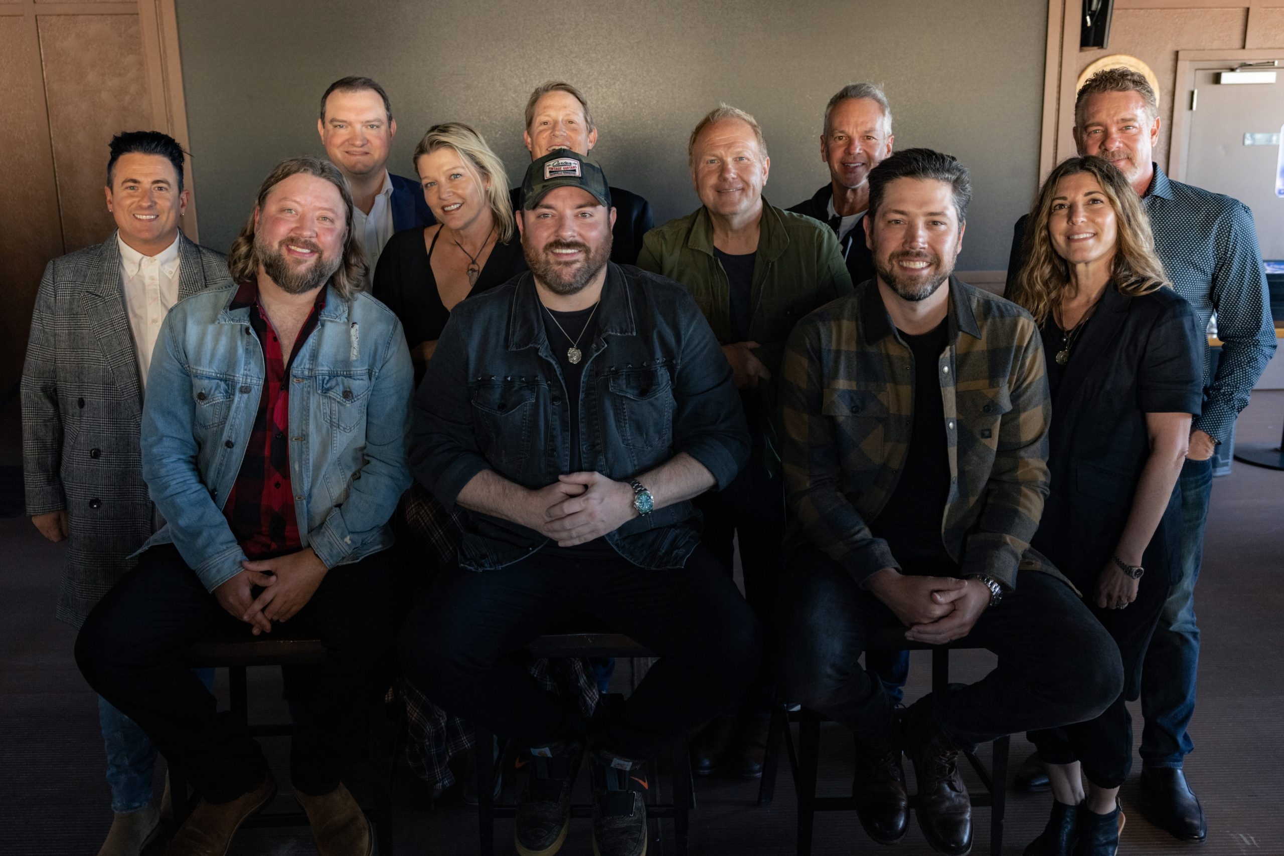 Chris Young Celebrates Multi-Week No. 1 Single With His Famous Friends 2560x1710