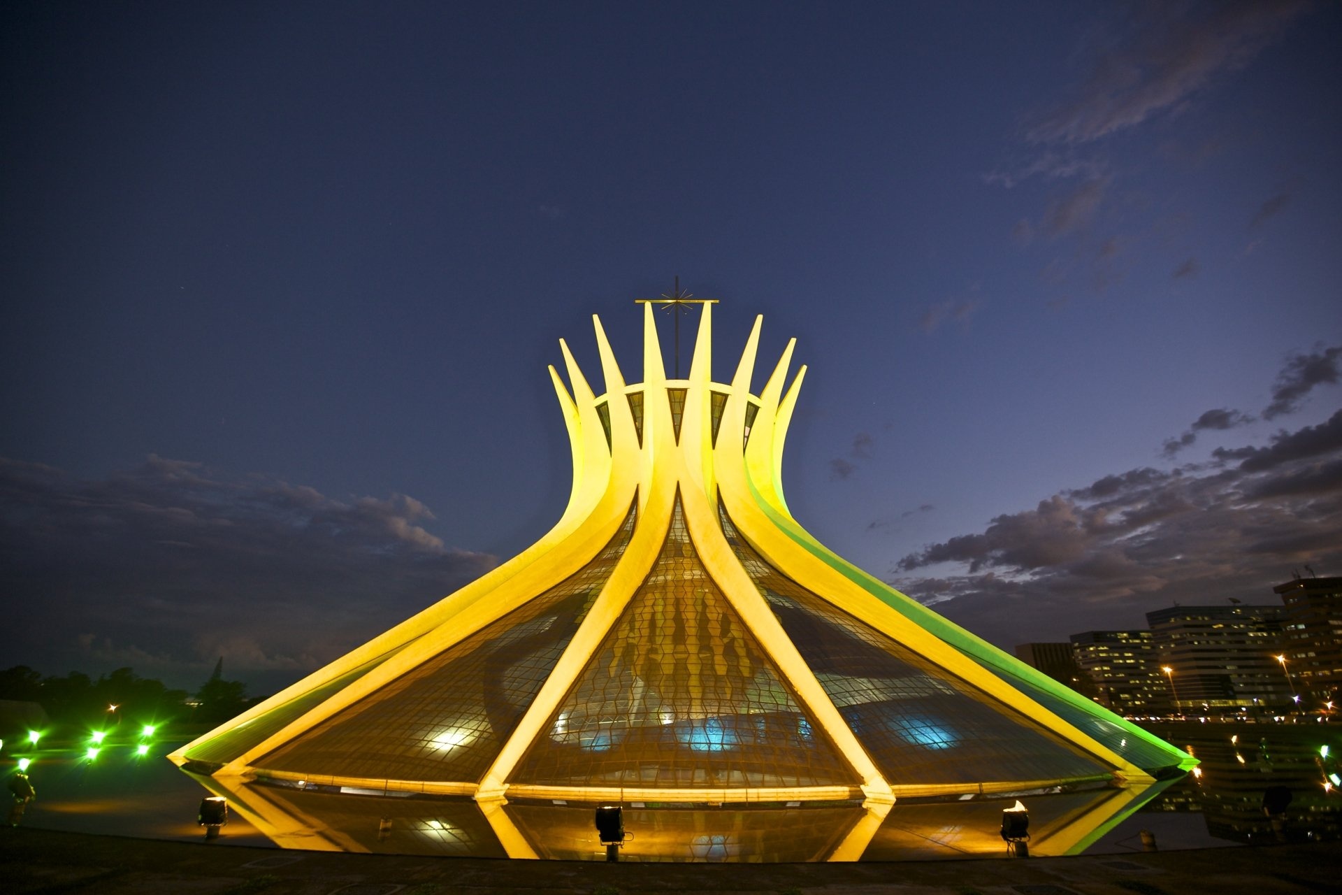 Brasilia, Architectural marvels, Urban planning, Futuristic design, 1920x1280 HD Desktop