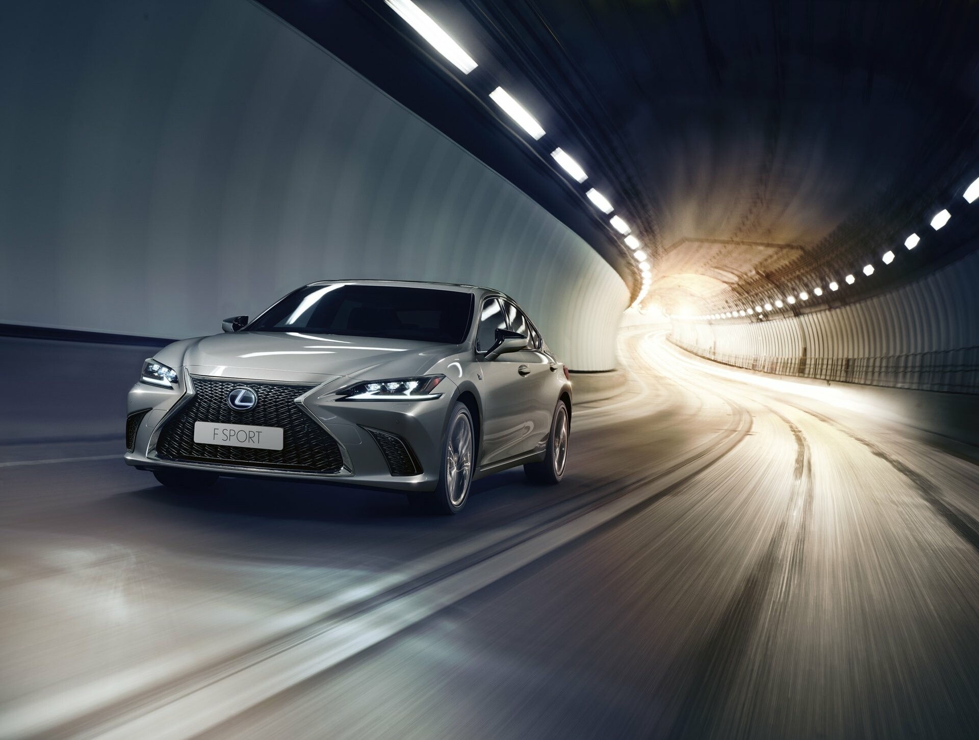 Lexus: Tops the quality awards lists for best vehicles in their class, ES 300H. 1920x1460 HD Background.