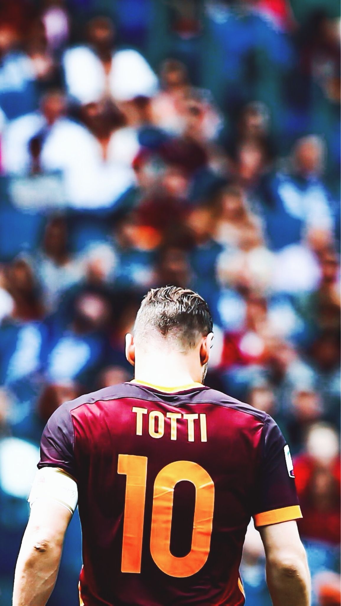 Francesco Totti: One club man, Dedicated his entire career to AS Roma, Soccer players. 1160x2050 HD Background.