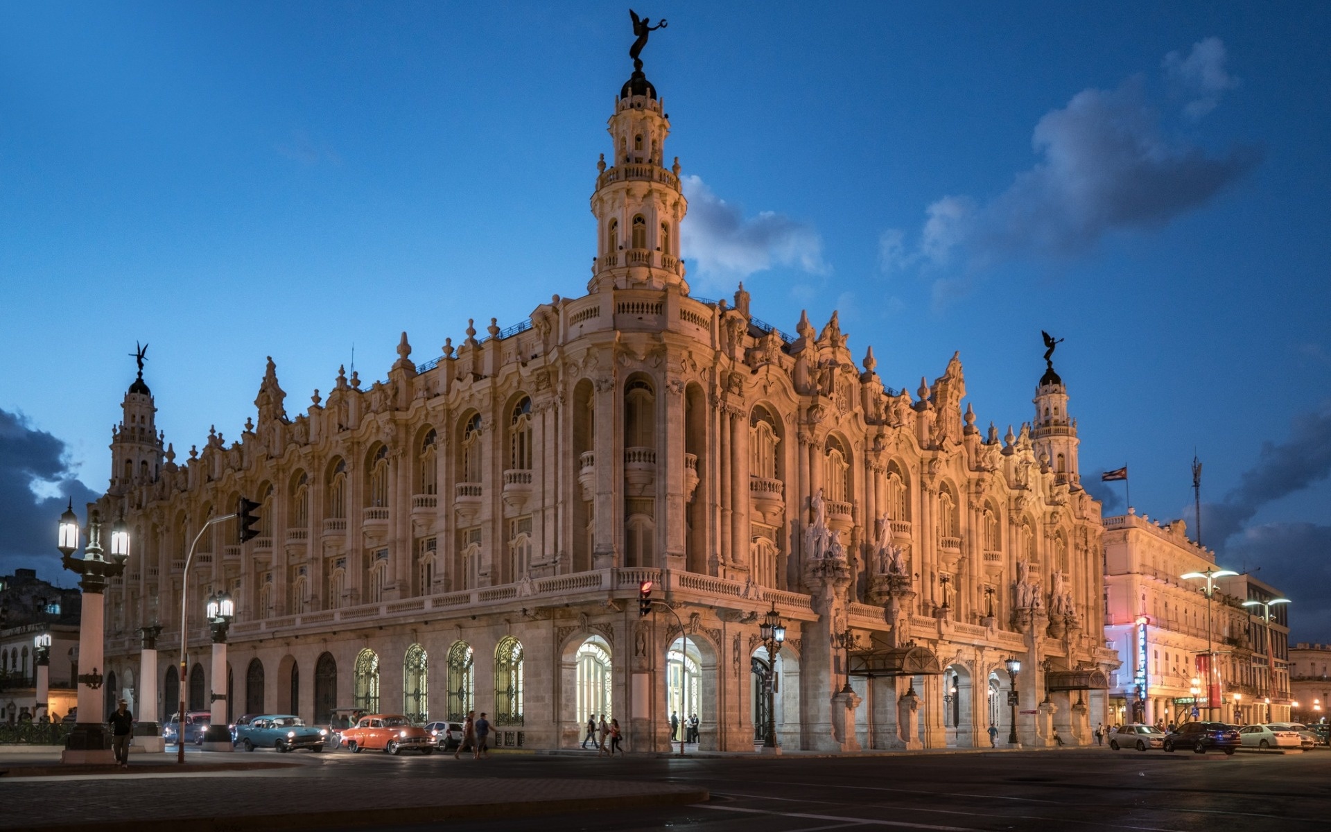 Grand Theater of Havana, Architectural marvel, Evening cityscape, Cultural heritage, 1920x1200 HD Desktop