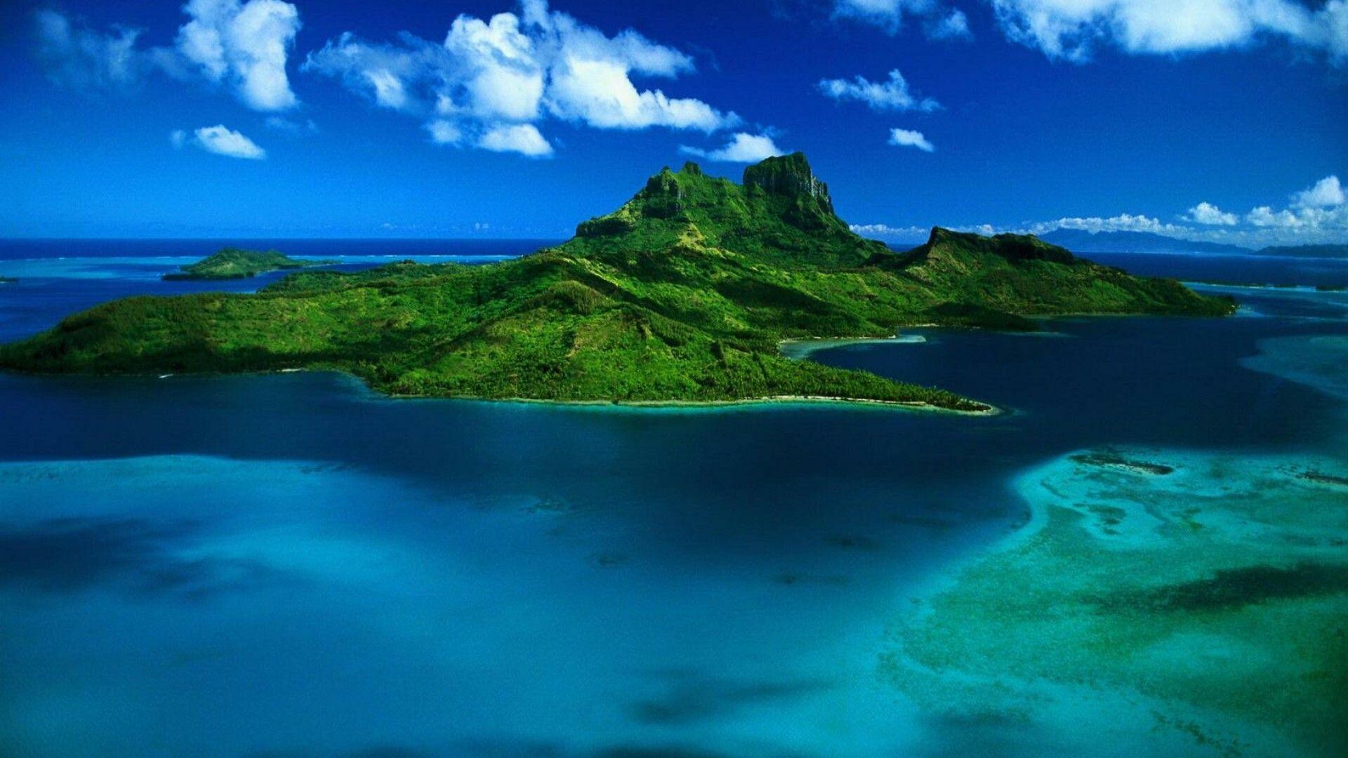 Island: Barrier types are separated from the shore by a lagoon, bay, or tidal creek. 1920x1080 Full HD Wallpaper.