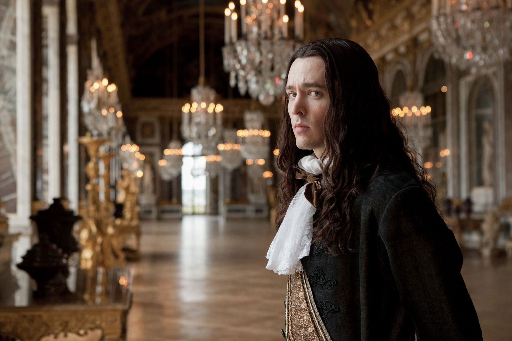 Versailles TV series, Alexander Vlahos, Behind the scenes, Actor interview, 2000x1340 HD Desktop
