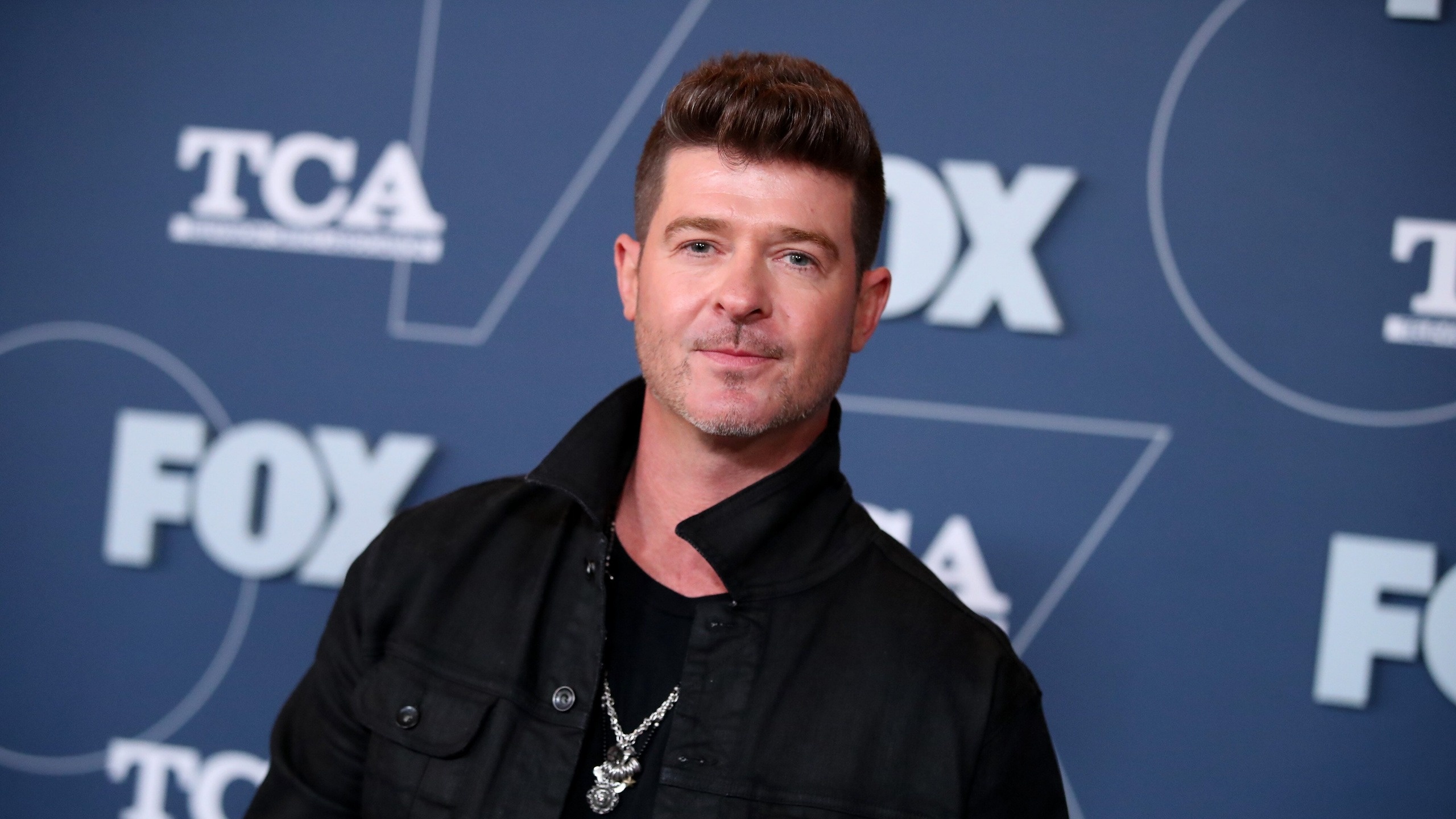 Robin Thicke, Past life, News, Opened up, 2560x1440 HD Desktop