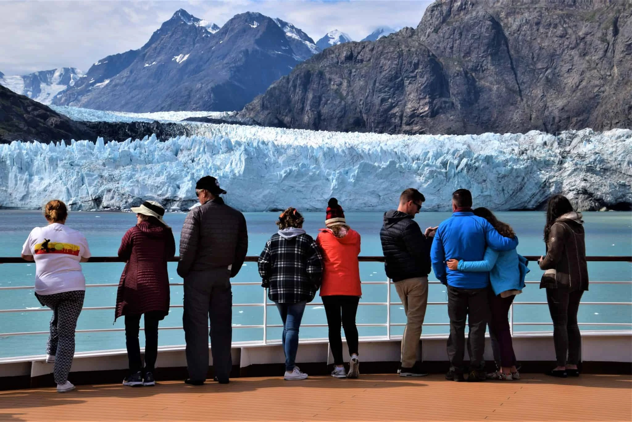Glacier Bay National Park, Experiencing Alaska on a cruise, 2050x1370 HD Desktop
