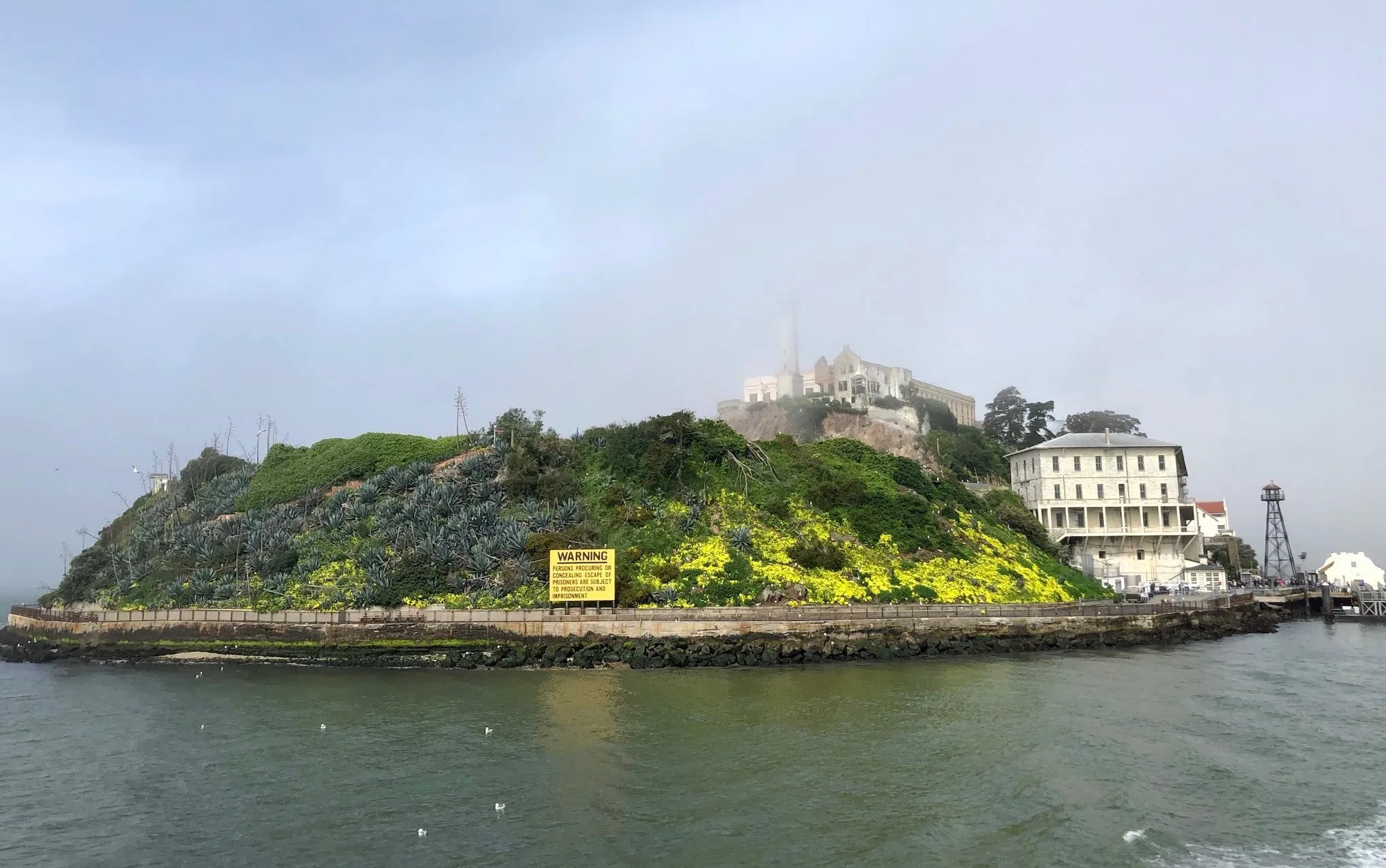 Visiting Alcatraz with kids, Family-friendly activities, Educational experience, Adventure for all ages, 2040x1280 HD Desktop