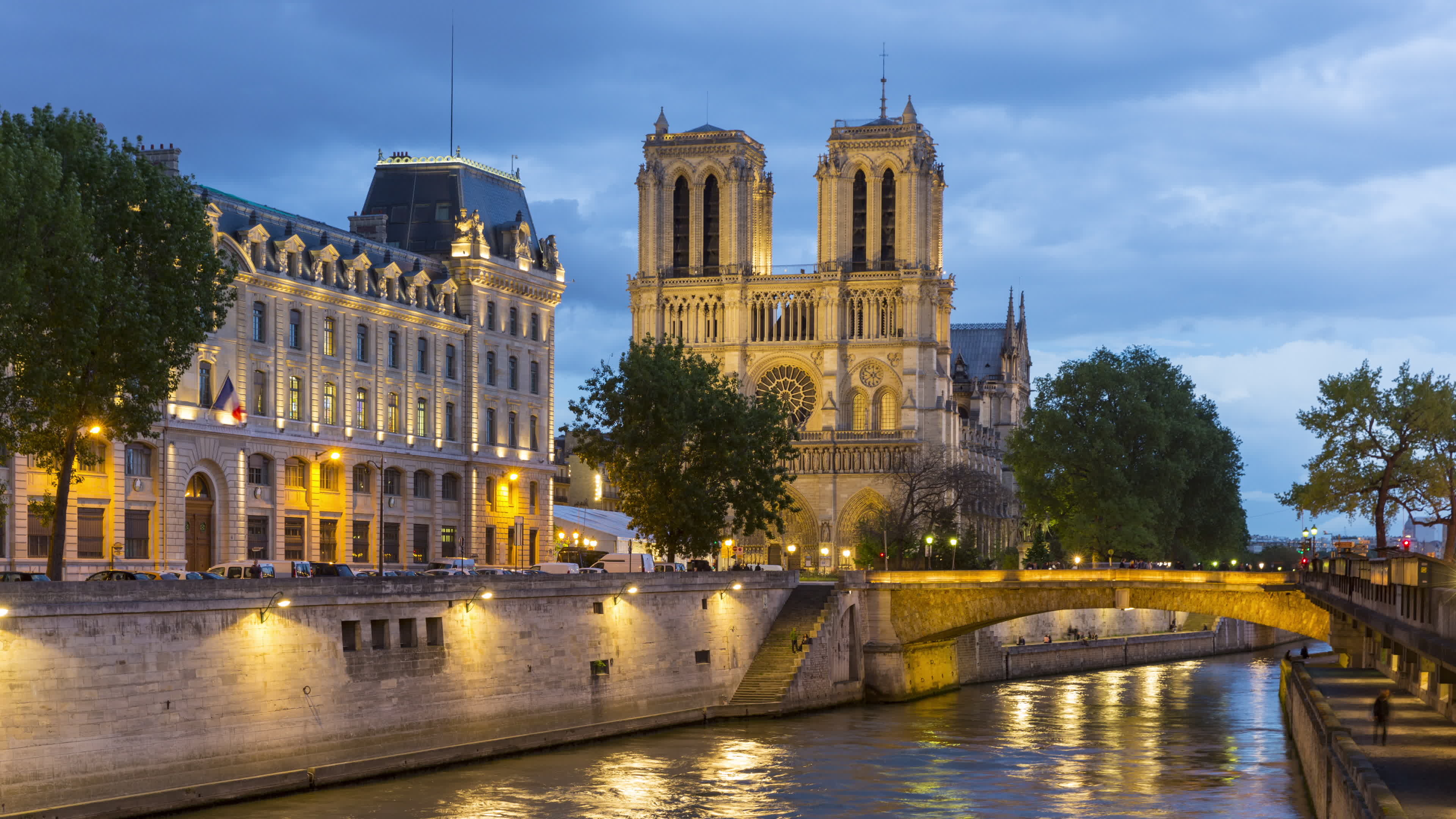 Cathedral: Notre-Dame de Paris, Our Lady of Paris, A Catholic church with three pipe organs. 3840x2160 4K Wallpaper.