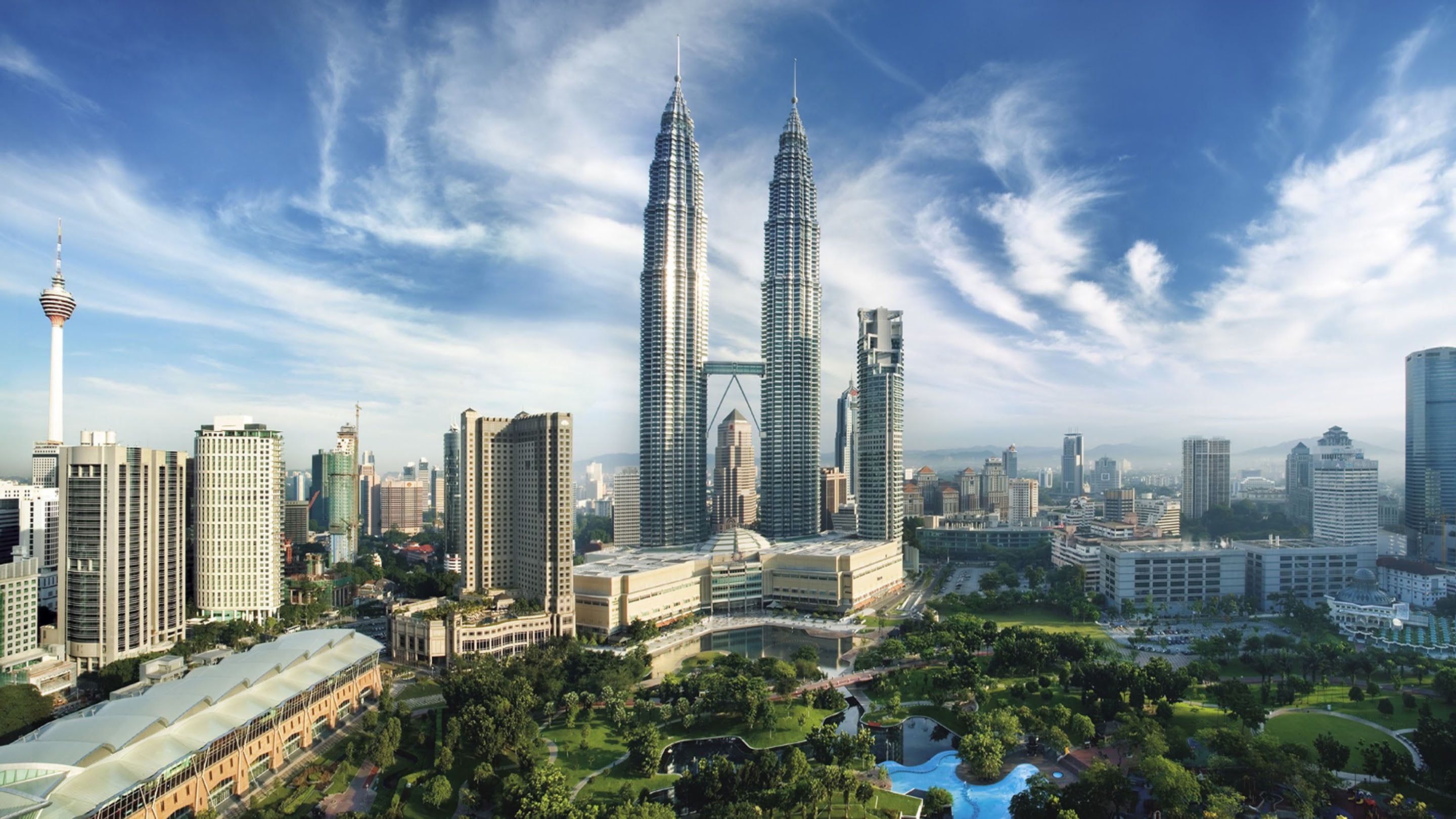 Malaysia Travels, Kuala Lumpur City Centre, Panoramic View, 2K Wallpaper, 2880x1620 HD Desktop