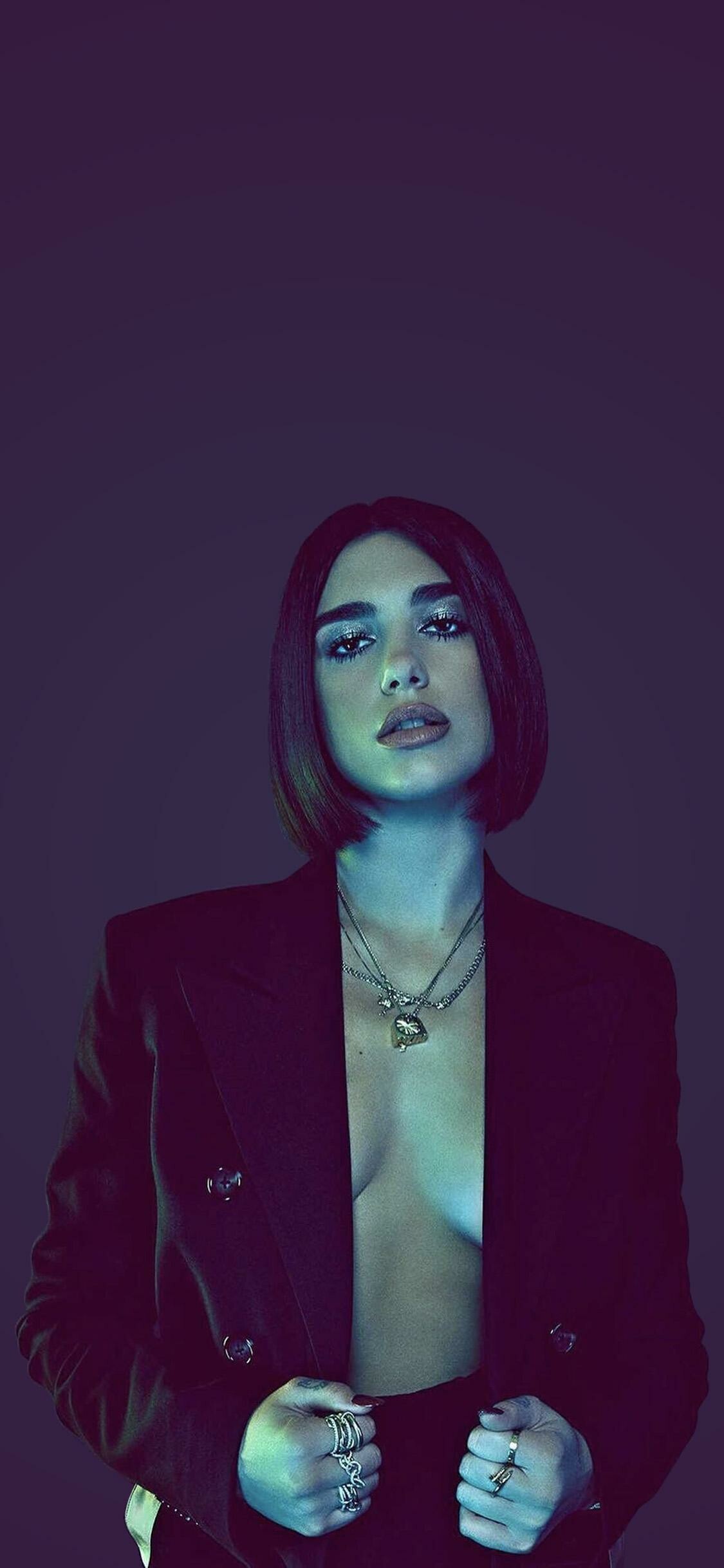 Dua Lipa: "Fever", featuring Belgian singer Angèle, was released on 29 October 2020. 1130x2440 HD Background.