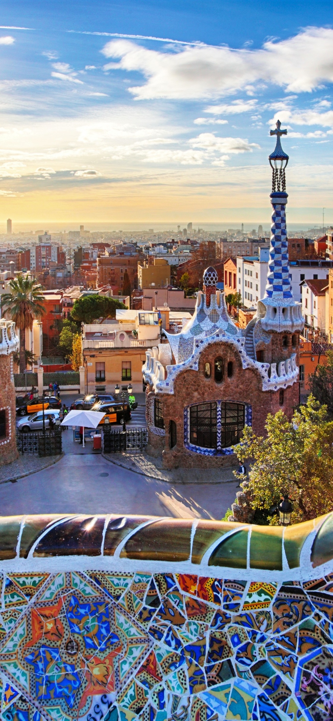 Barcelona architecture, Modernist buildings, Park Gell, La Sagrada Familia, 1130x2440 HD Phone