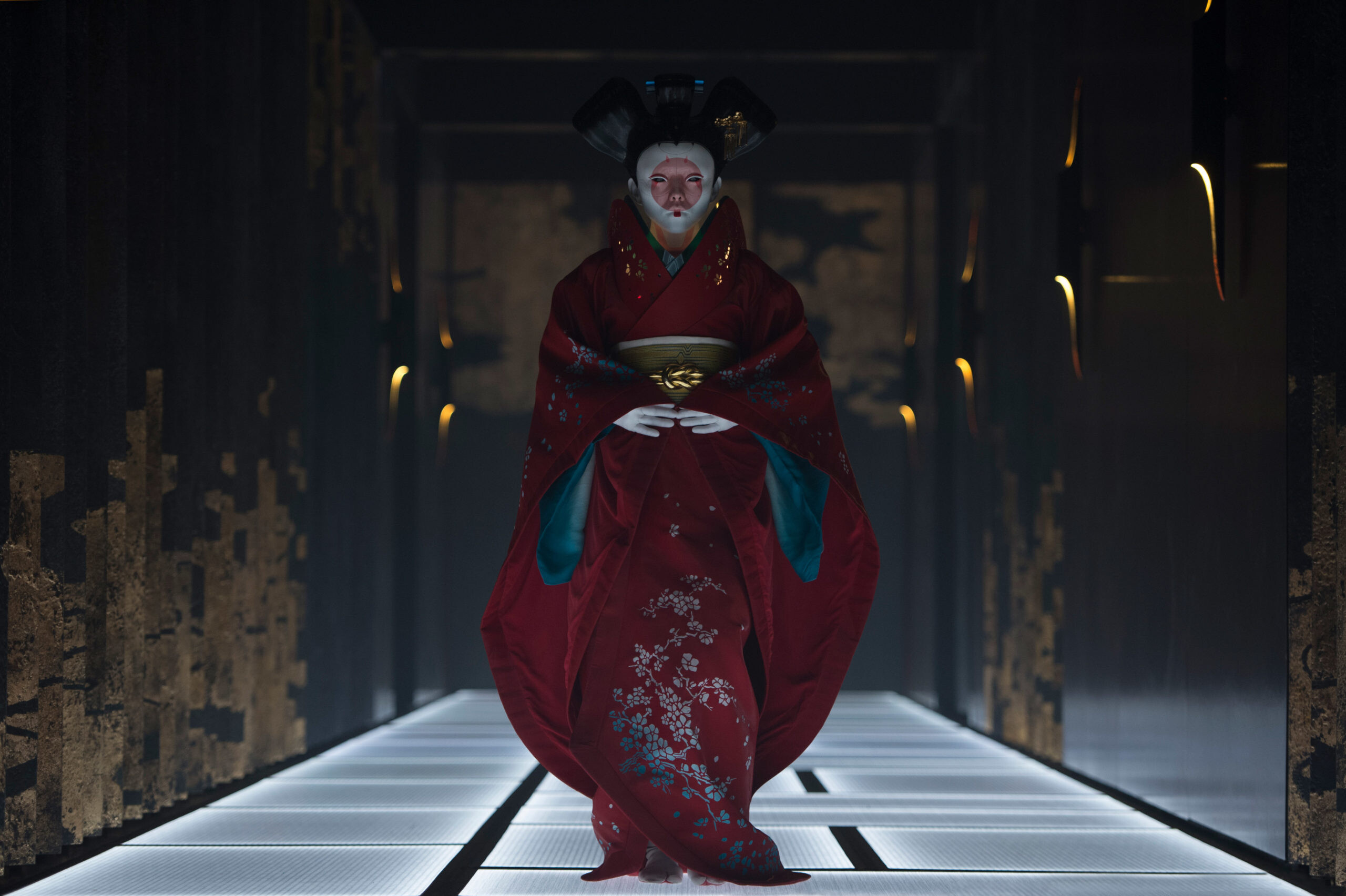Ghost in the Shell (Movie): Red geisha robot by Hanka Robotics, Rila Fukushima, A Japanese model and actress. 2560x1710 HD Background.