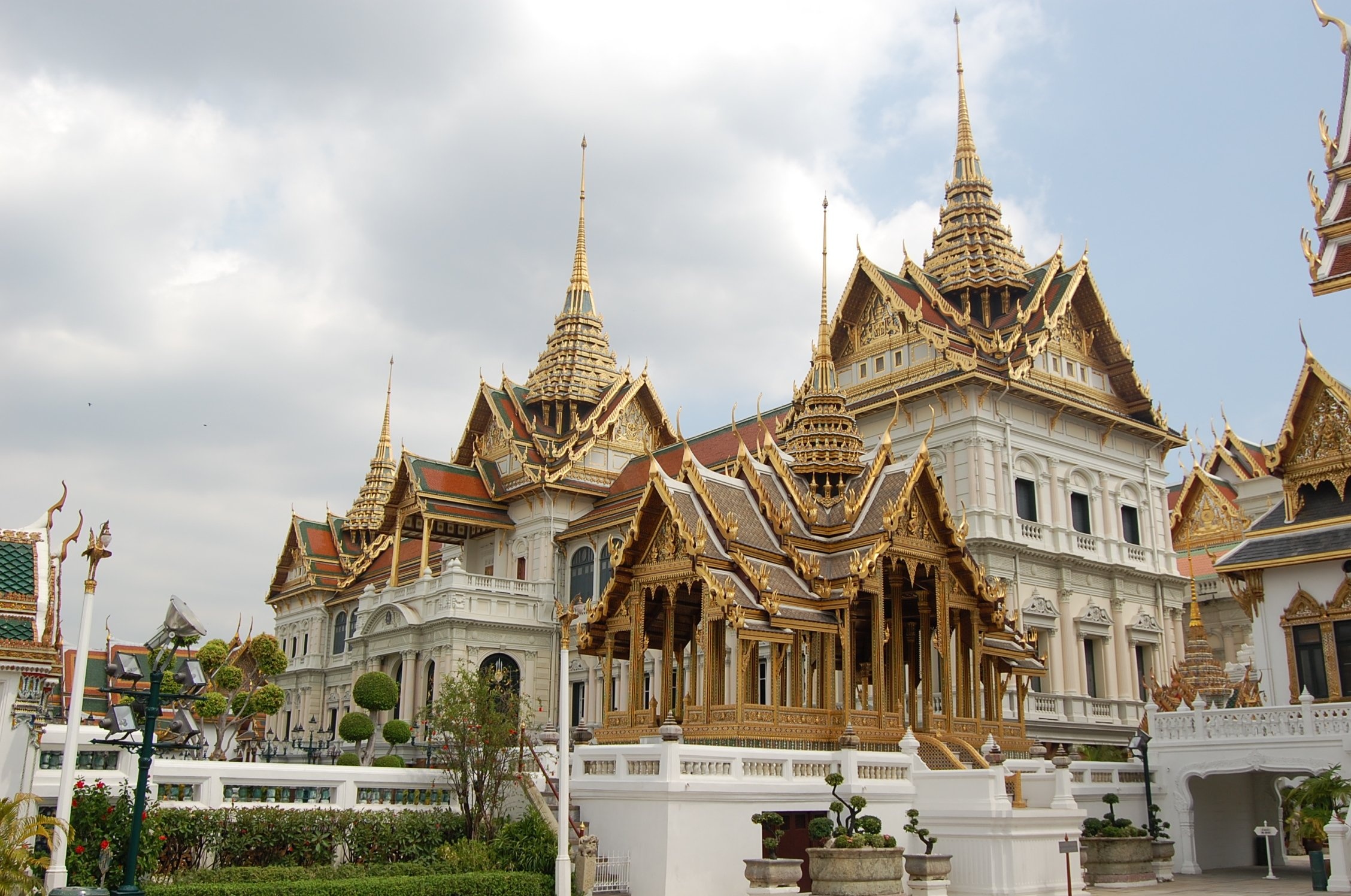 The Grand Palace, Bangkok's cultural gem, Thai heritage, Sacred temples, 2260x1500 HD Desktop