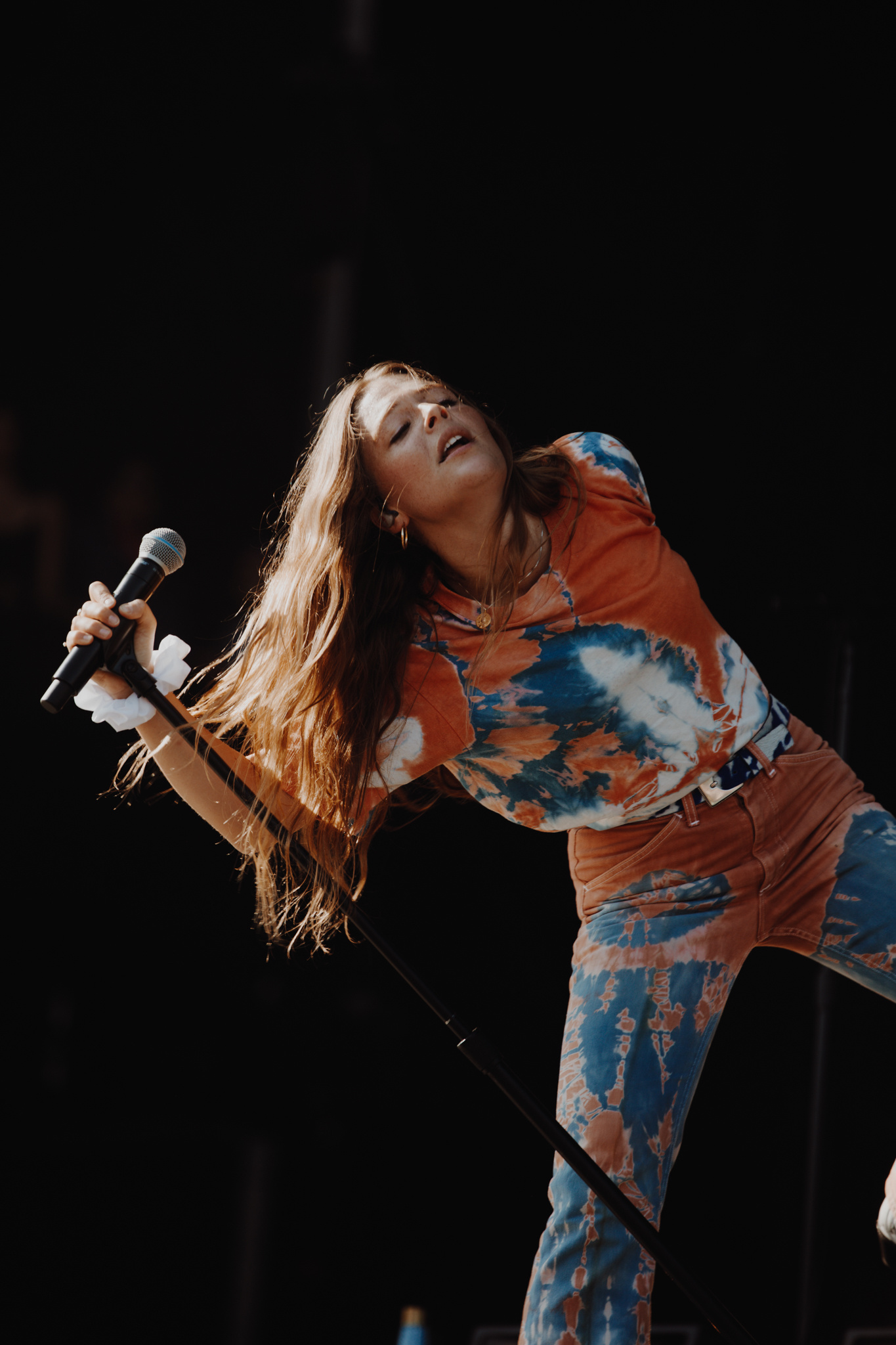 Maggie Rogers, Ladygunn live review, Lollapalooza 2019, Musical talent, 1370x2050 HD Phone