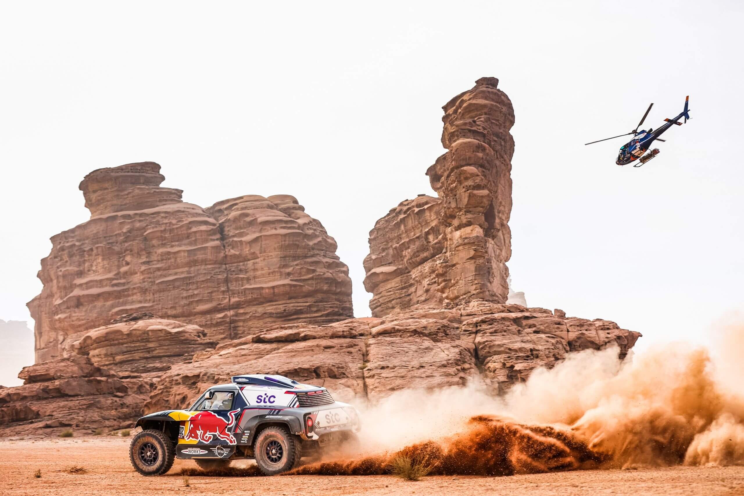 Rally Raid: Red Bull Desert Wings, Final Push To Victory, STC, Cross-Country, Support Helicopter. 2560x1710 HD Background.
