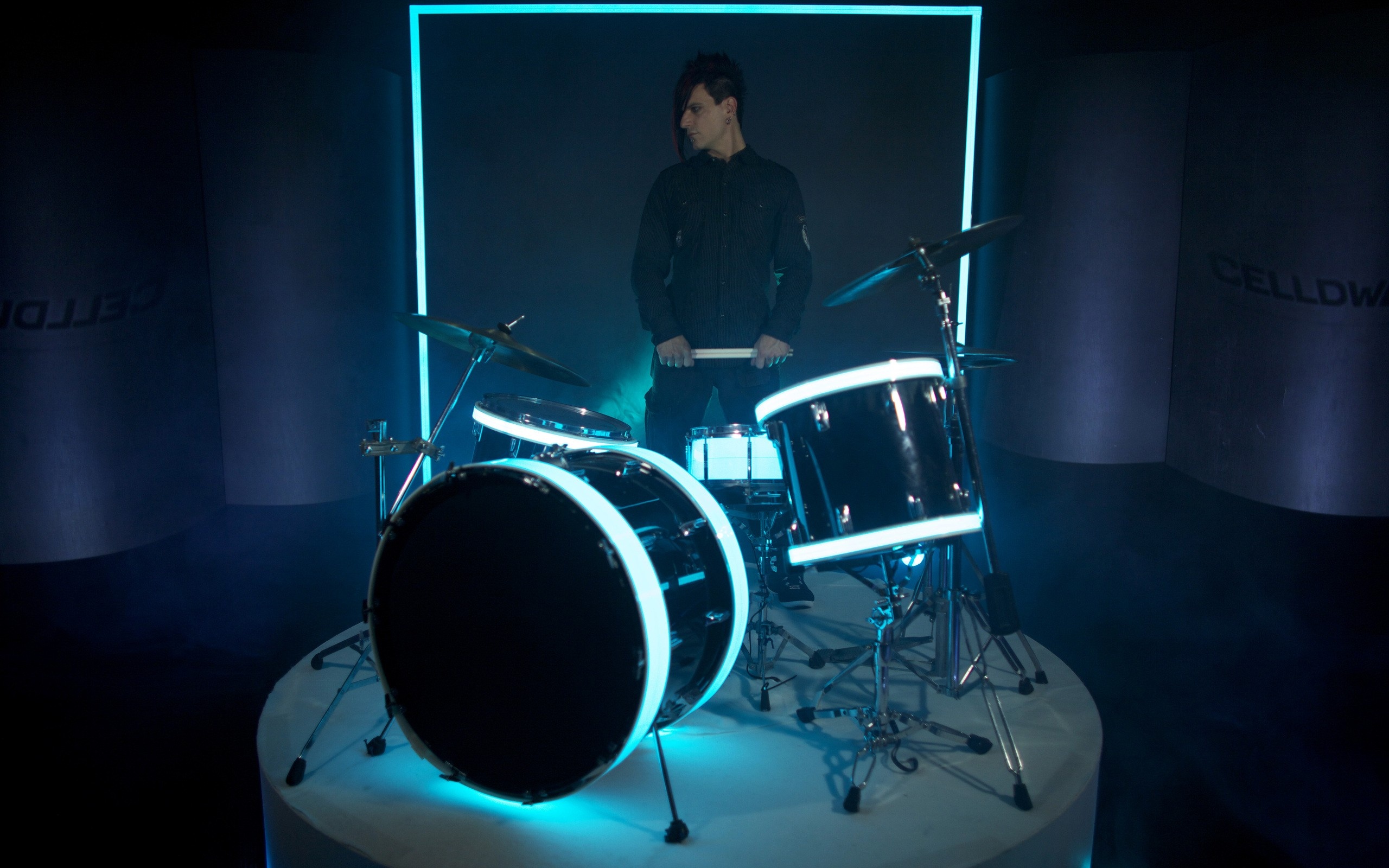 Bass Drum: A drummer, Drum kit basic configuration, The band on the stage, Concert lighting. 2560x1600 HD Wallpaper.