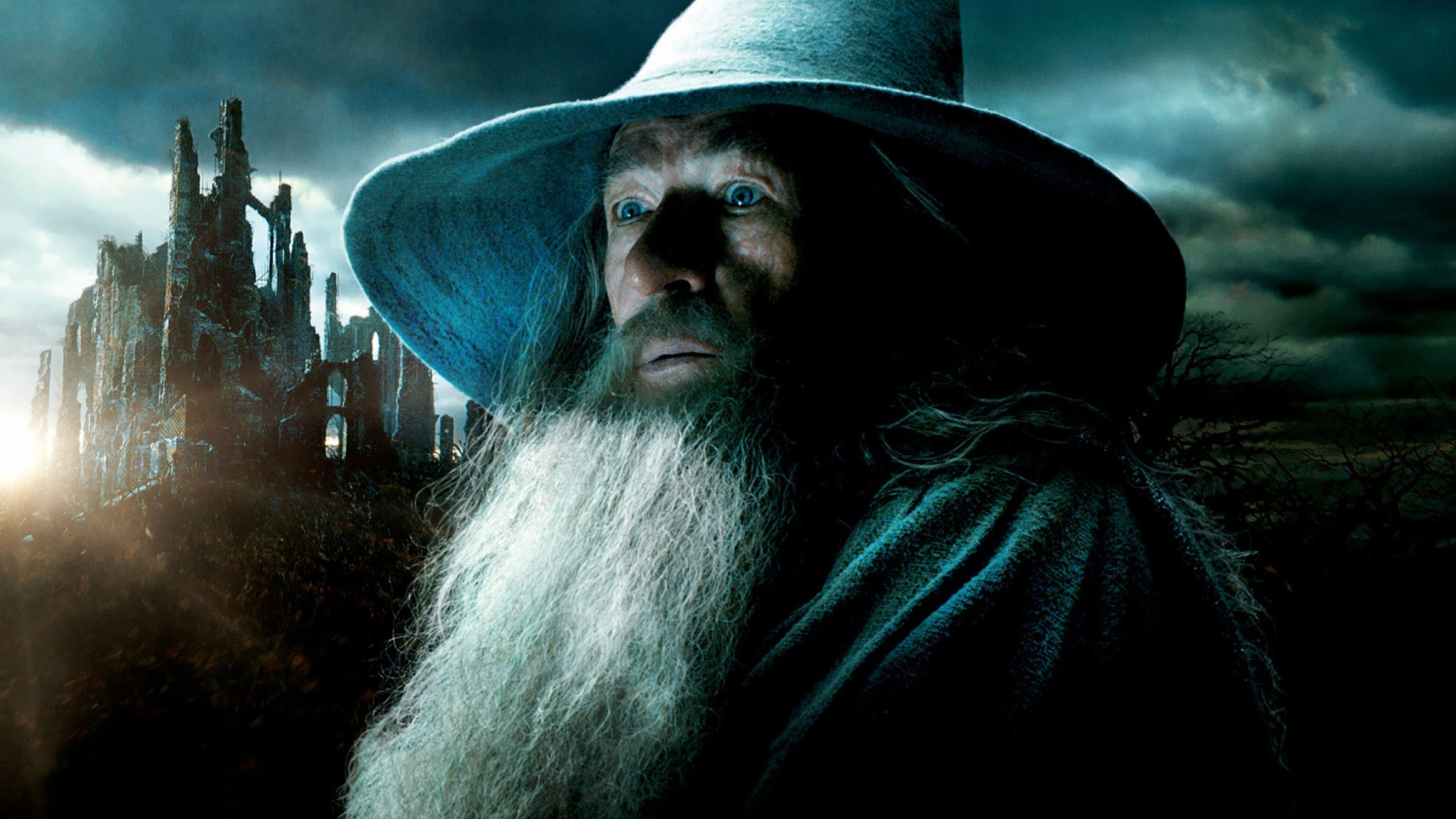 Ian McKellen, The Hobbit wallpaper, Desolation of Smaug scene, Fantasy world, 2560x1440 HD Desktop