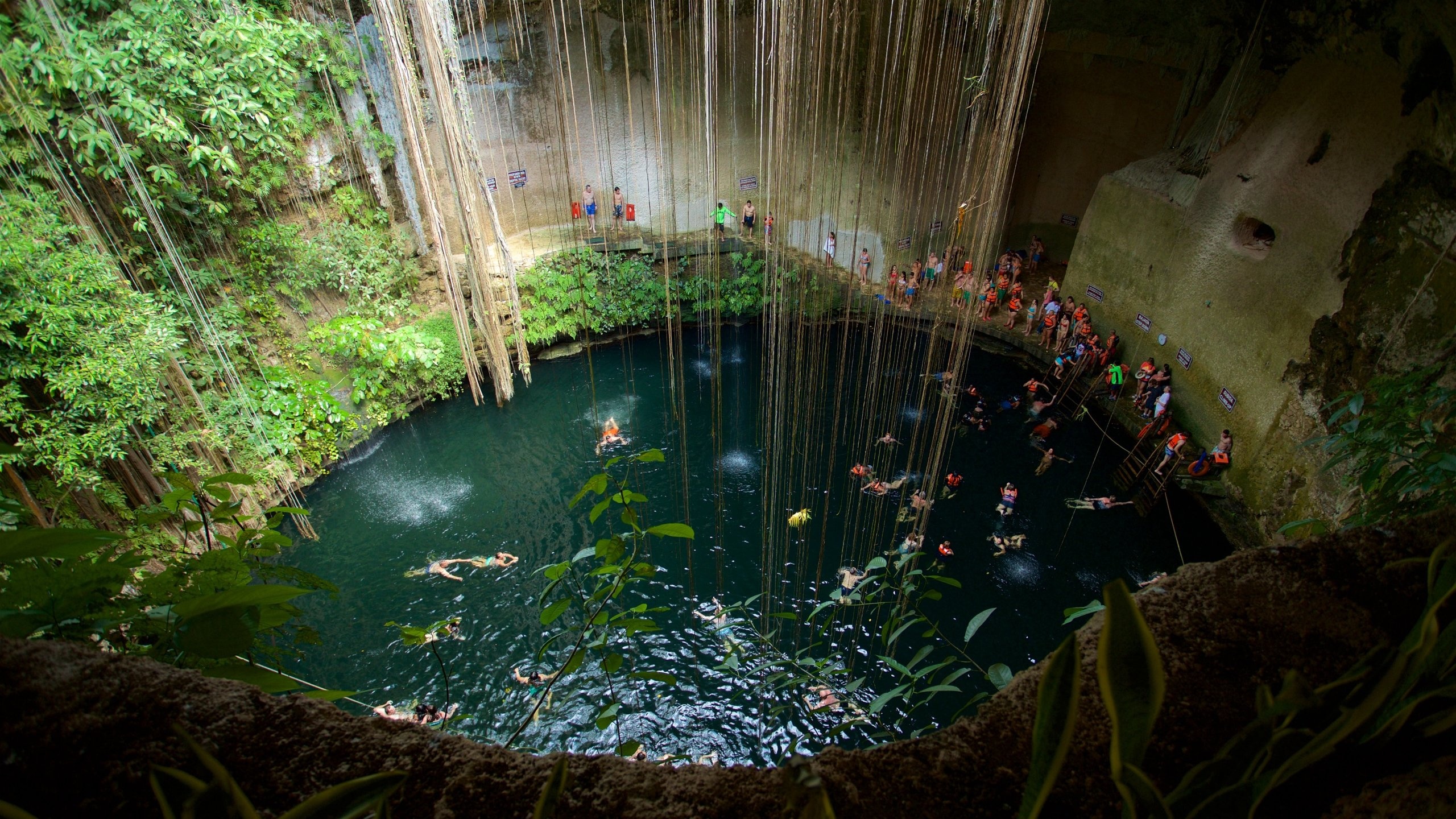 Ik Kil Cenote, Natural wonder, Crystal-clear water, Magical cave, 2560x1440 HD Desktop