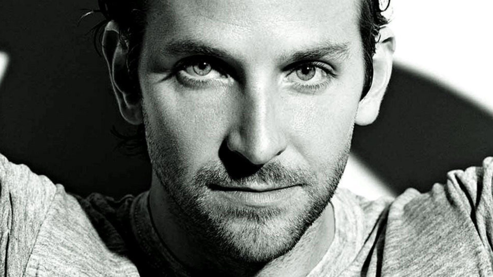 The Hangover: Bradley Cooper, Labeled a sex symbol by the media, Monochrome. 1920x1080 Full HD Background.