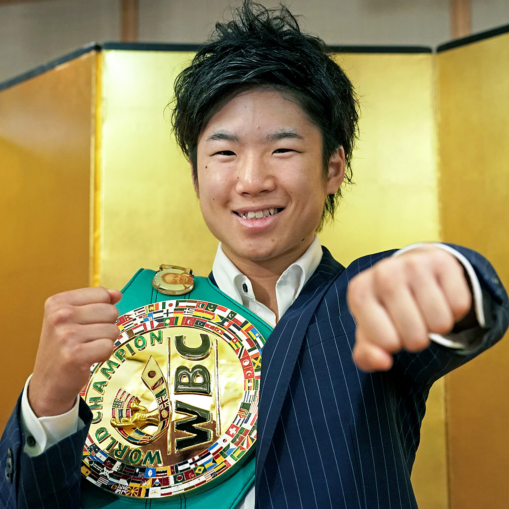 Kenshiro Teraji, Boxing sensation, Powerful punches, Elite athlete, 2030x2030 HD Handy