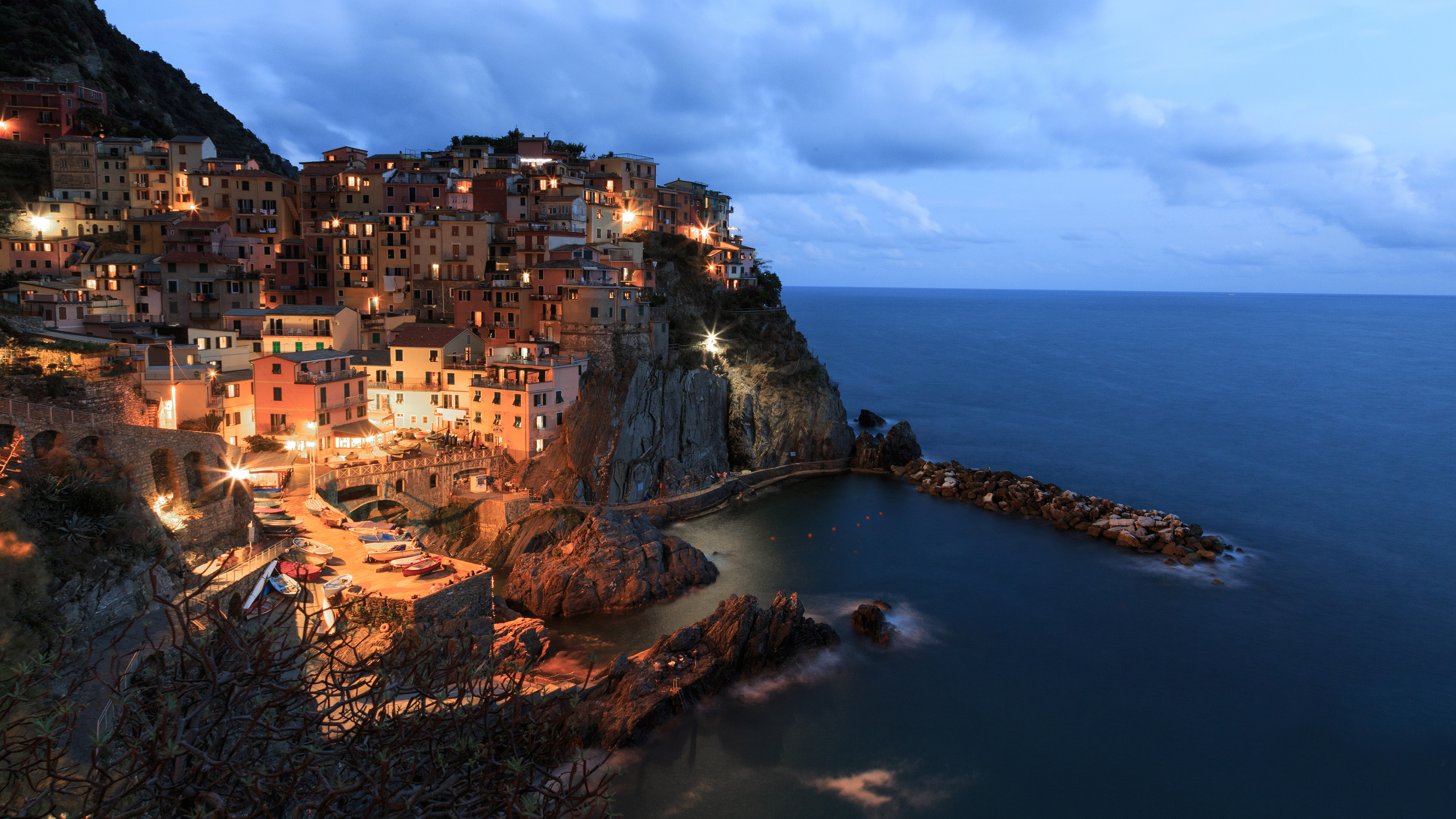 Cinque Terre, Ultra HD wallpaper, Manarola background, 3840x2160 4K Desktop
