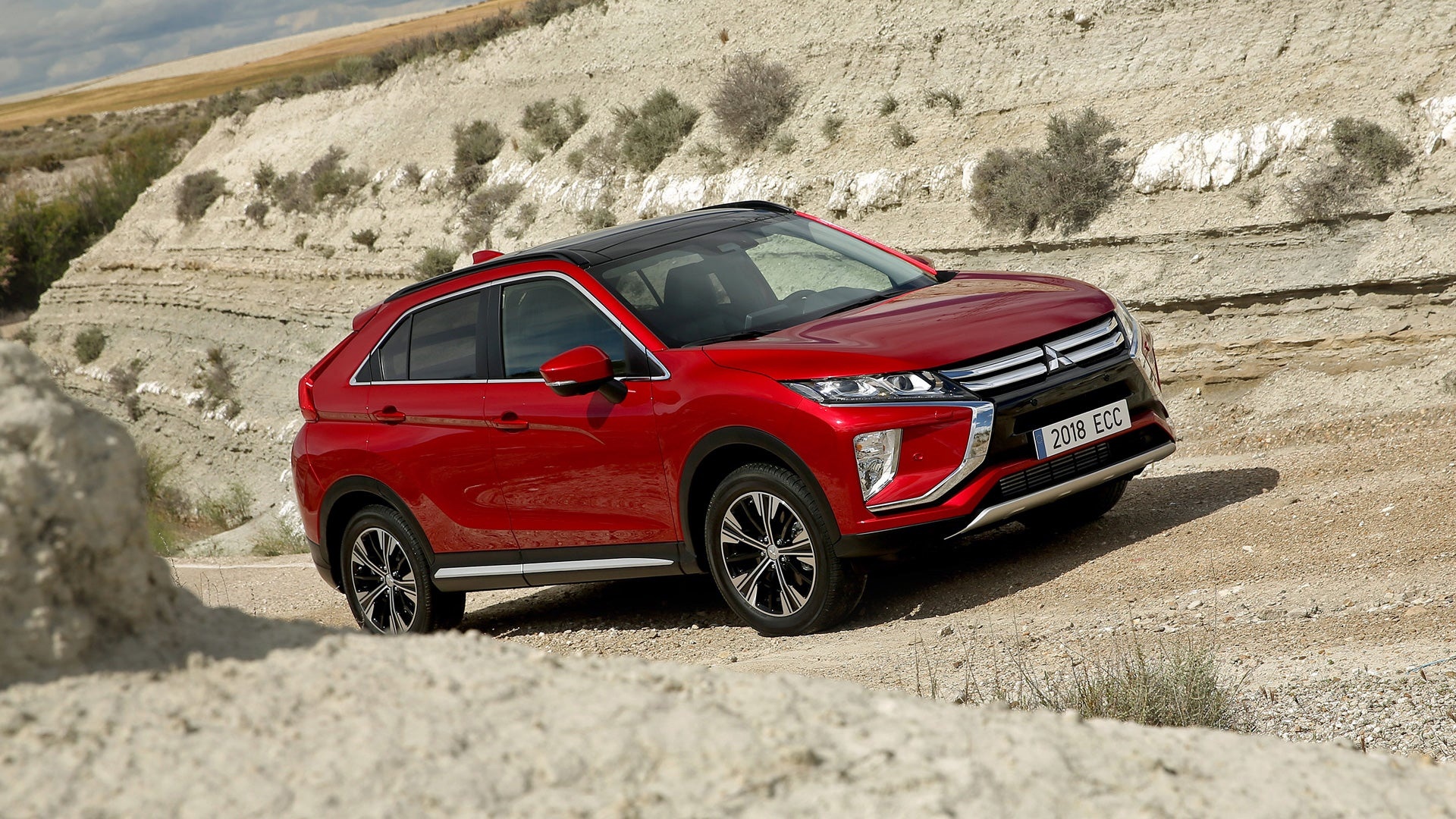 Mitsubishi Eclipse Cross, With and without mut, NZZ, Intriguing details, 1920x1080 Full HD Desktop