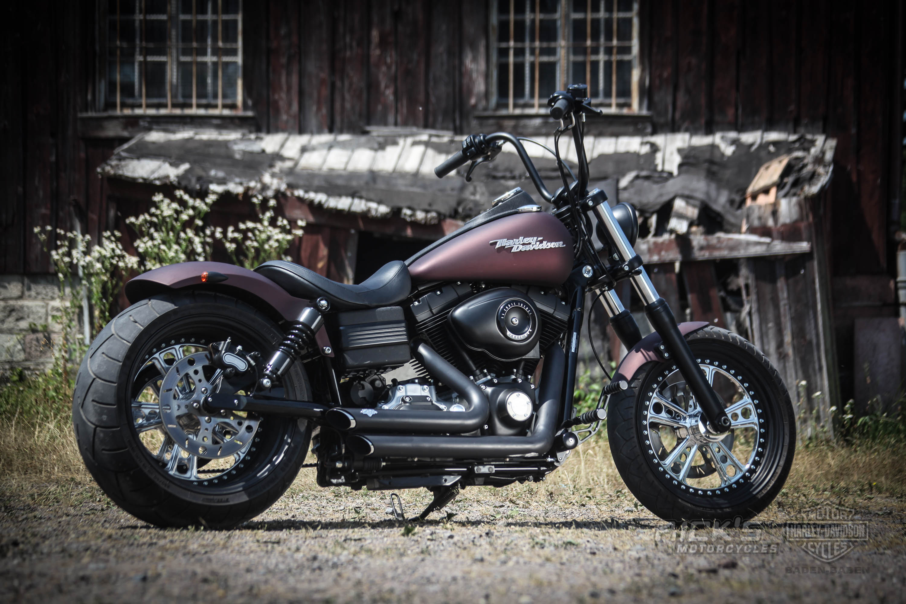 Harley-Davidson Street Bob, Classic bobber style, Baden-Baden custom, Motorcycle freedom, 3000x2000 HD Desktop