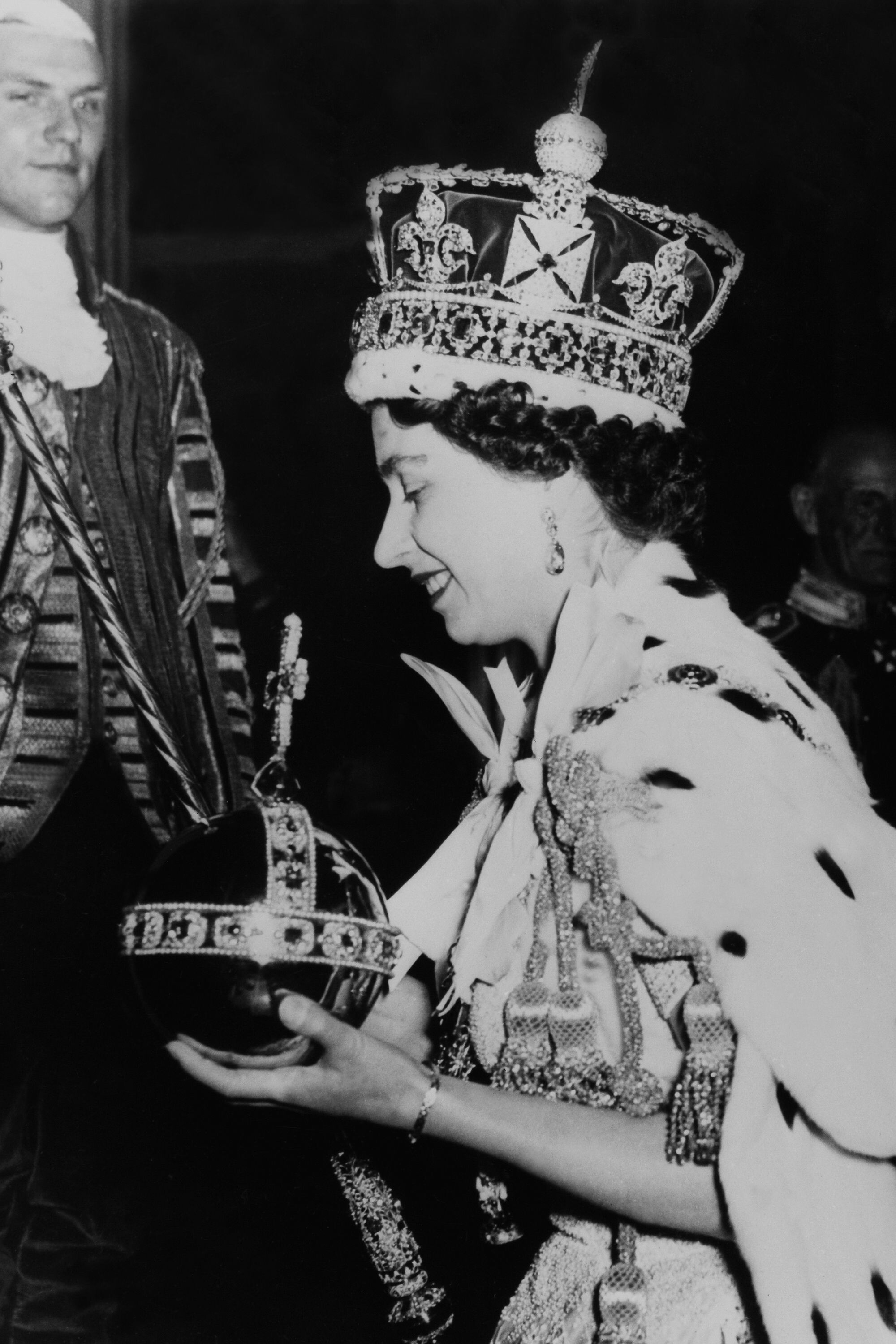 Queen Elizabeth II, Historical Photos, Iconic Queen, British Monarchy, 2000x3000 HD Handy