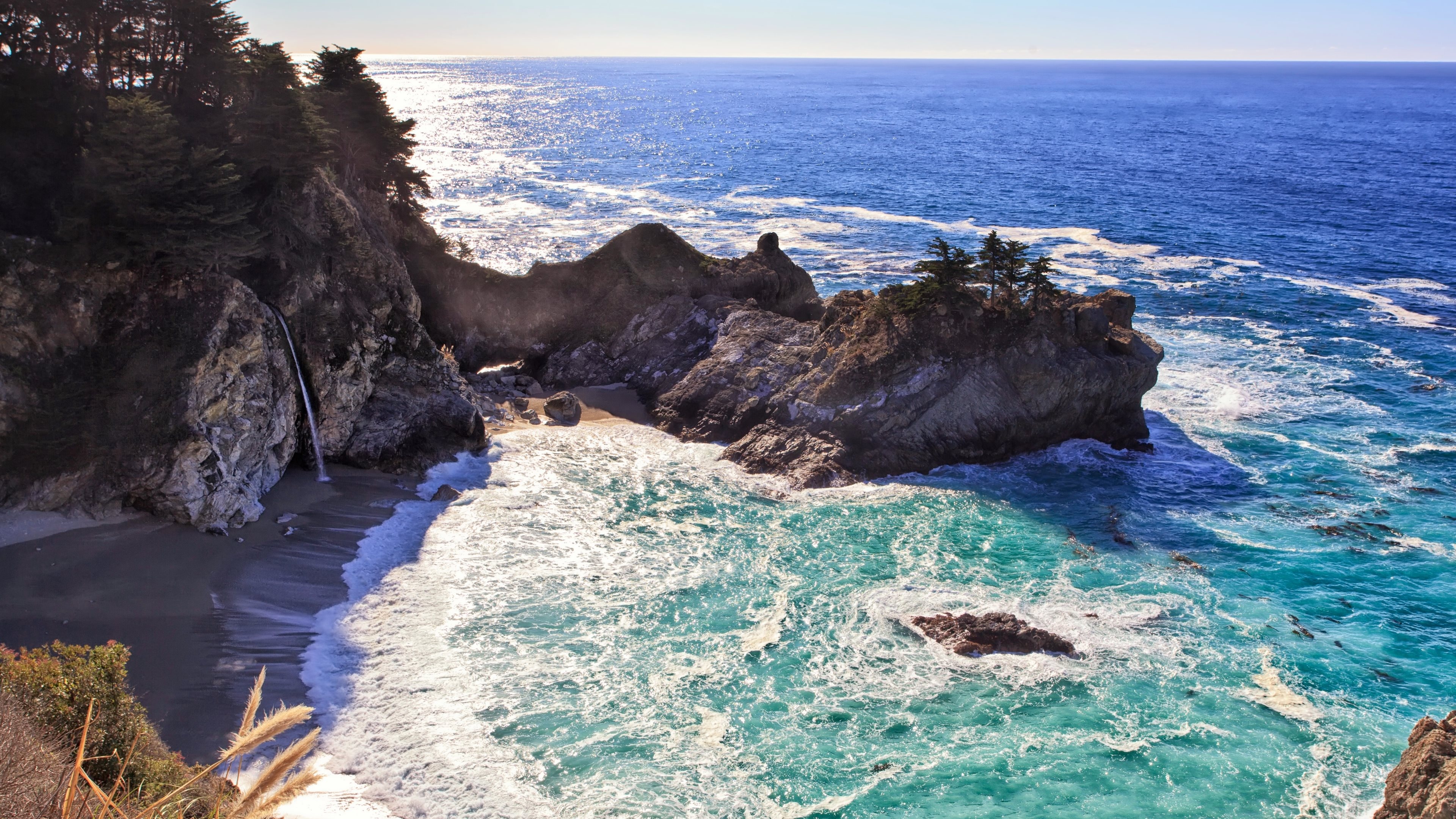 Seascape: McWay Cove with McWay Falls, Julia Pfeiffer Burns State Park in California. 3840x2160 4K Background.