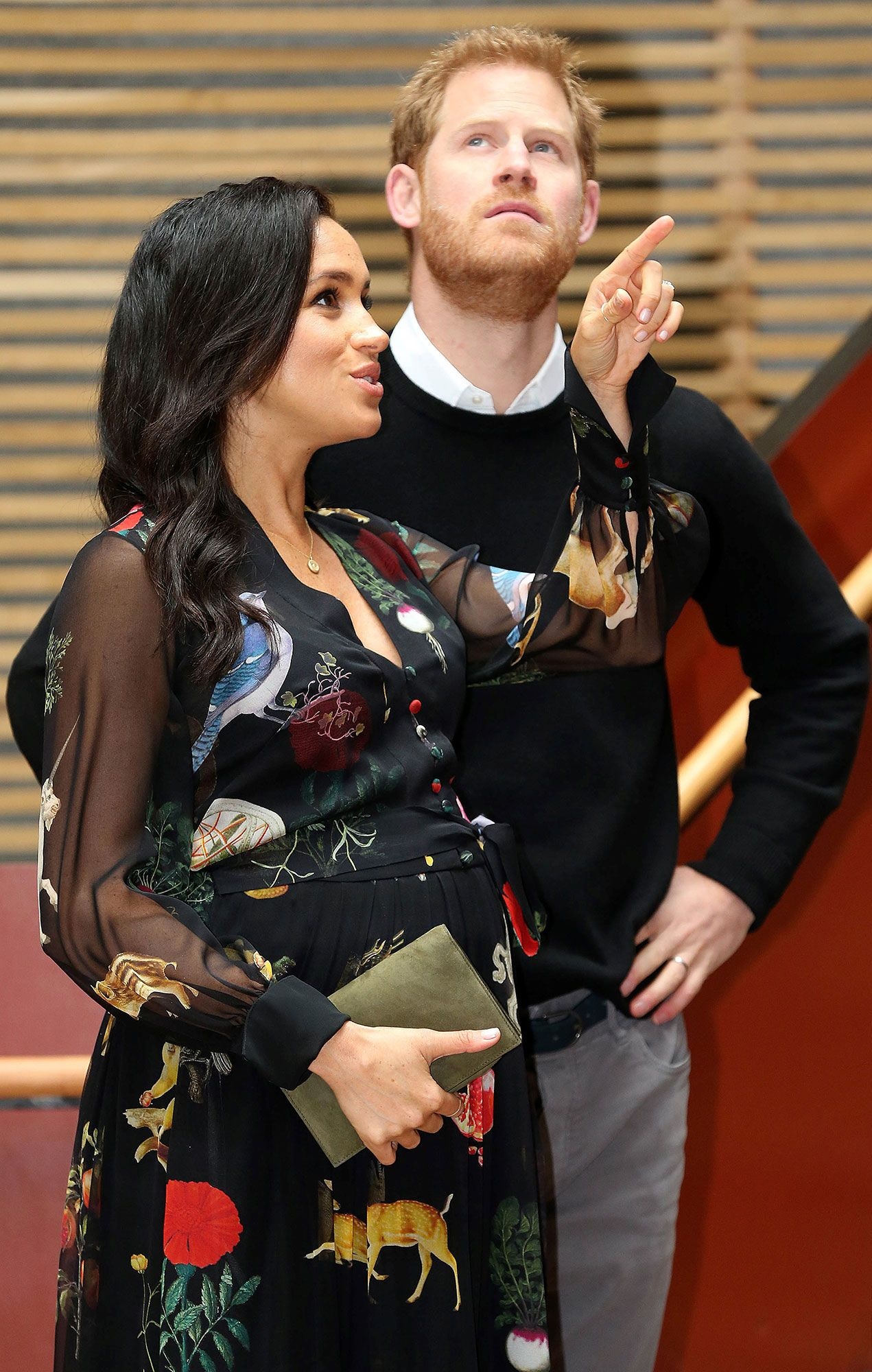 Prince Harry, Meghan Markle, Winter date, Snowy outing, 1280x2000 HD Phone