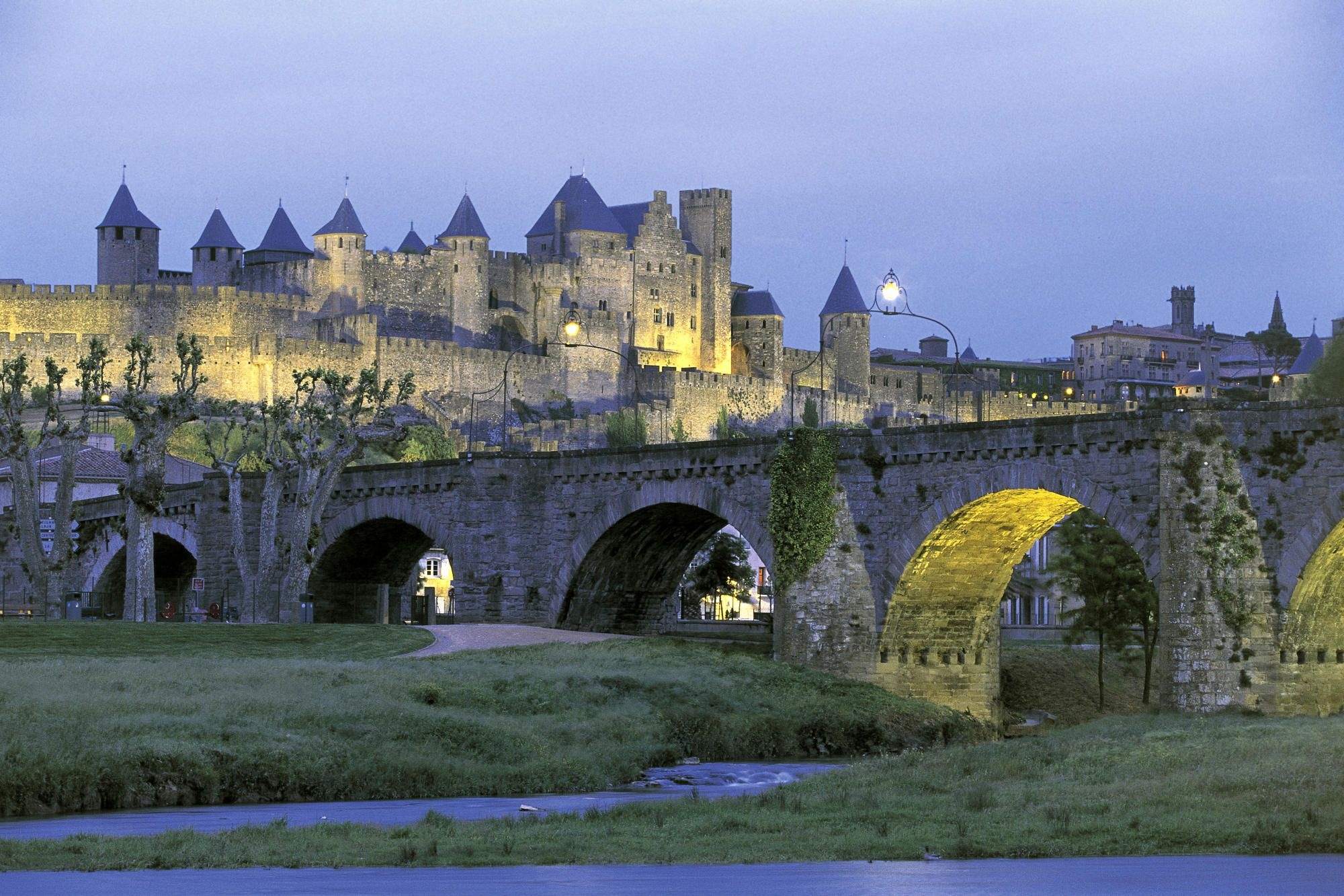 Schloss Carcassonne in Frankreich, 2000x1340 HD Desktop