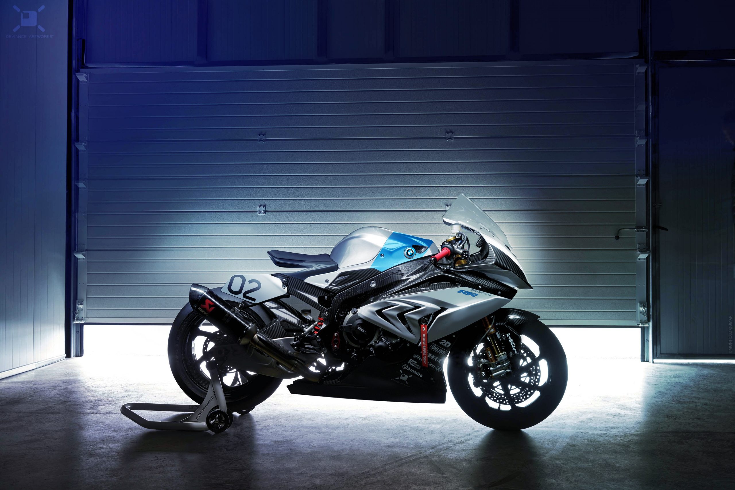 Superbike: The BMW HP4 Race modified, A non-street-legal, track-only version of the BMW S1000RR. 2560x1710 HD Wallpaper.