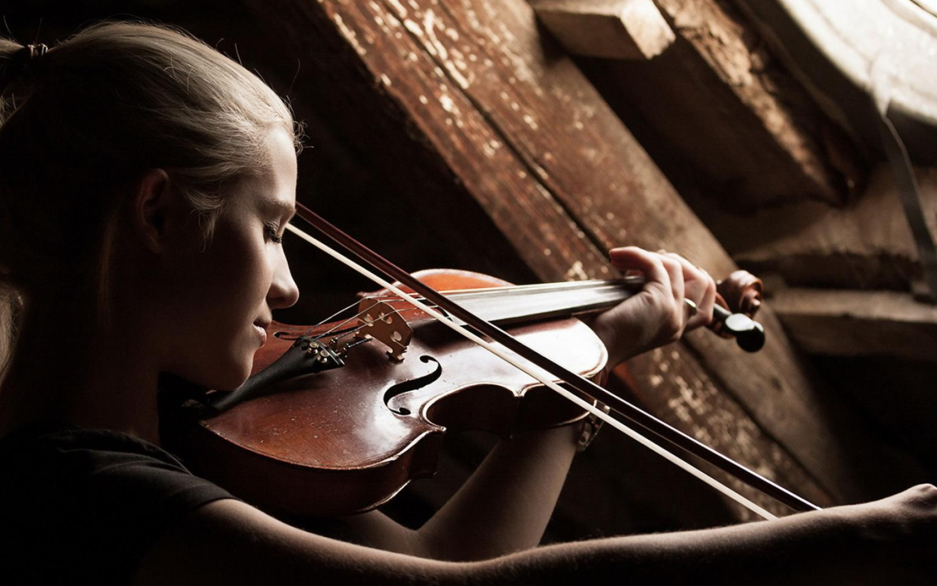 Violin: Learning To Play The Violin, Classical Music And Instrument, Musical Lessons. 1920x1200 HD Wallpaper.