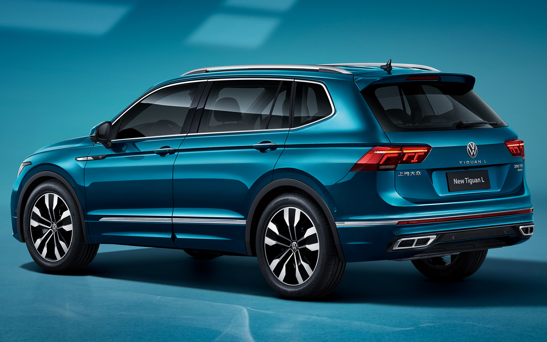 Volkswagen Tiguan l r line, Sporty and versatile, Elegant and refined, Advanced safety features, 1920x1200 HD Desktop