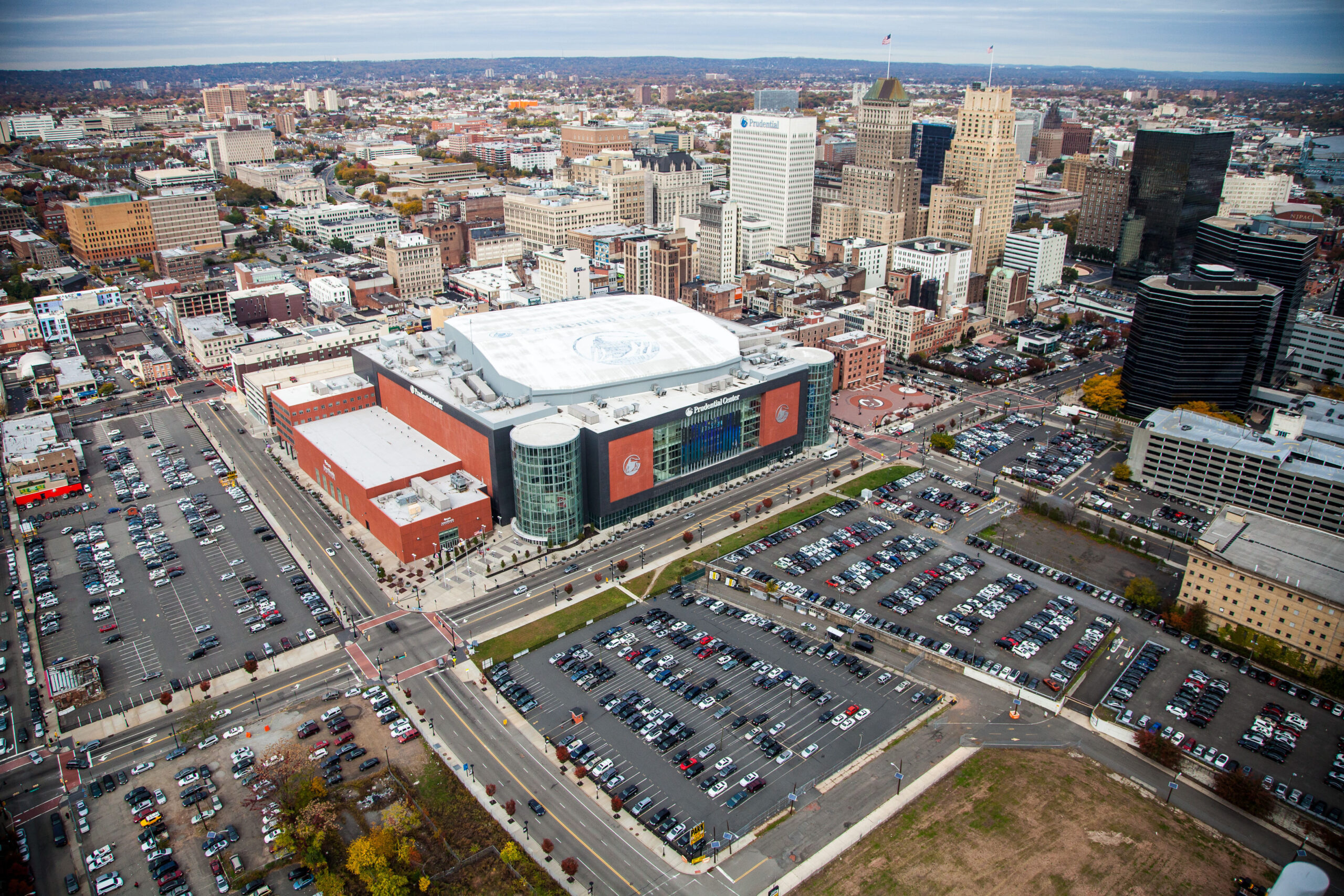 Newark: Newark solves a big problem. 2560x1710 HD Background.
