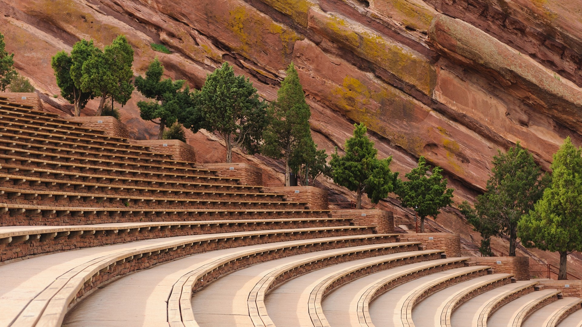 Leere Sitze im Red Rocks Amphitheatre, 1920x1080 Full HD Desktop