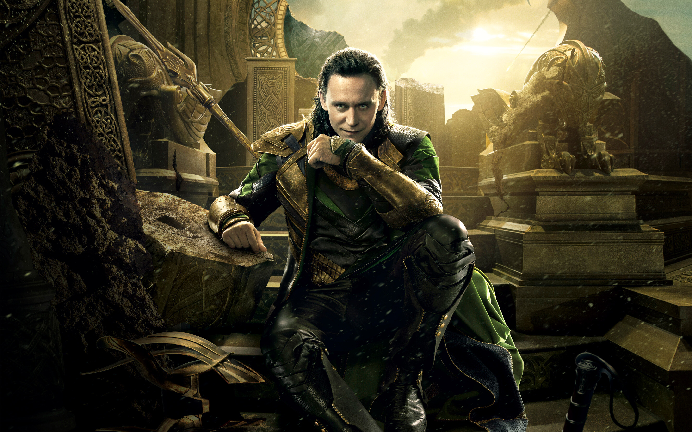 Loki: A villain in the MCU, variously attempting to conquer Asgard or Earth, Tom Hiddleston. 2880x1800 HD Wallpaper.