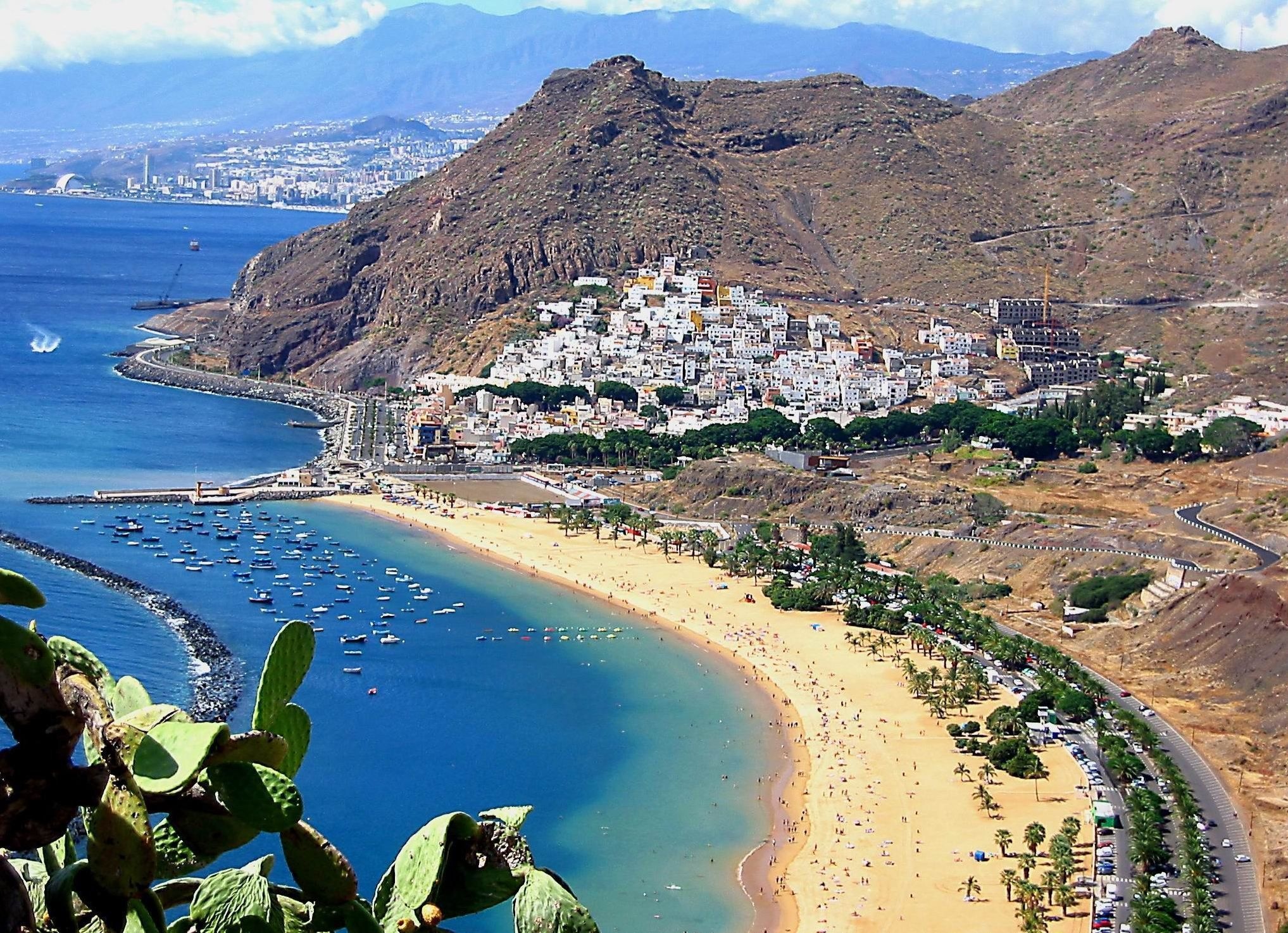 Tenerife wallpapers, Stunning backgrounds, Beautiful island, Captivating imagery, 2040x1480 HD Desktop