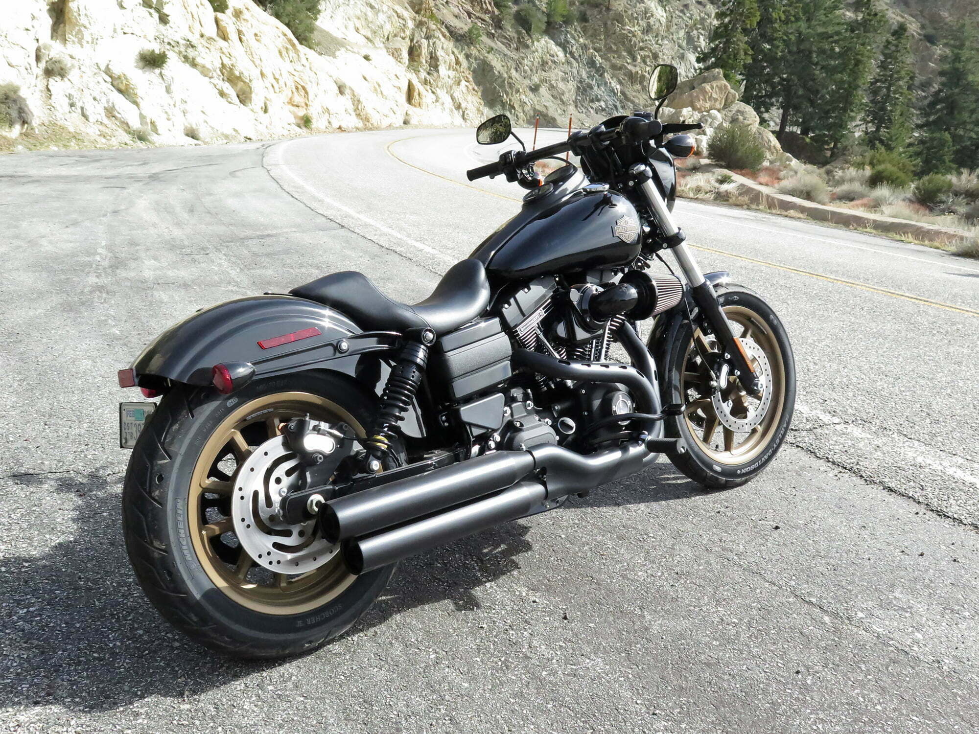 Harley-Davidson Low Rider Auto, Classic cruiser, Timeless style, Powerful performance, 2000x1500 HD Desktop