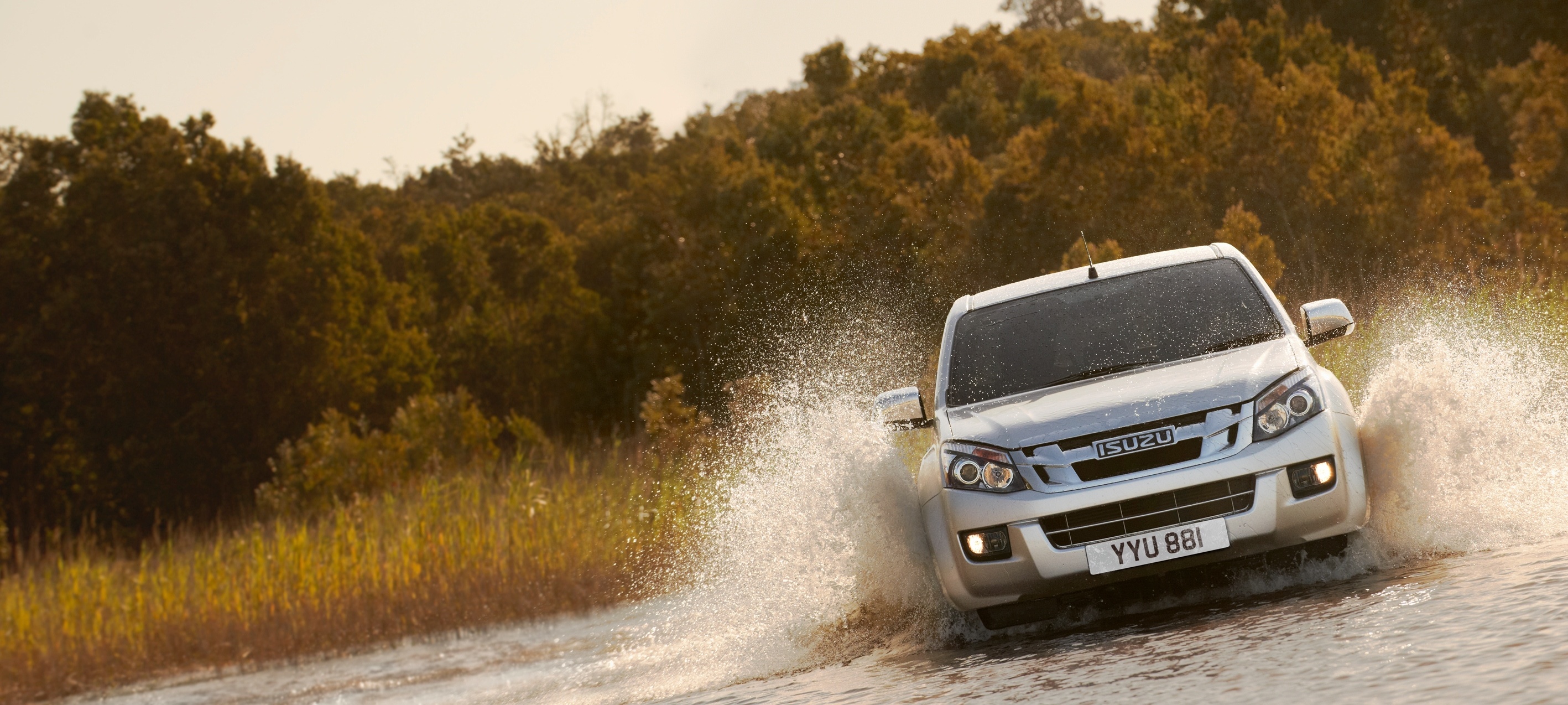 ISUZU Auto, D-Max wallpapers, Bold and powerful, Unmatched versatility, 2840x1280 Dual Screen Desktop