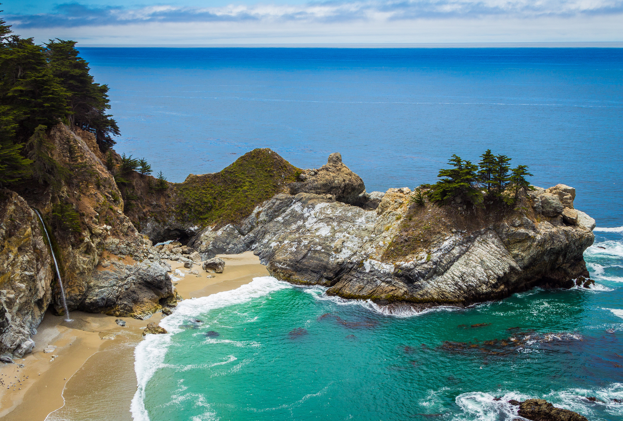 USA's coastal beauty, California's water wonder, Stone and sea, Big Sur's coastal charm, 2050x1390 HD Desktop