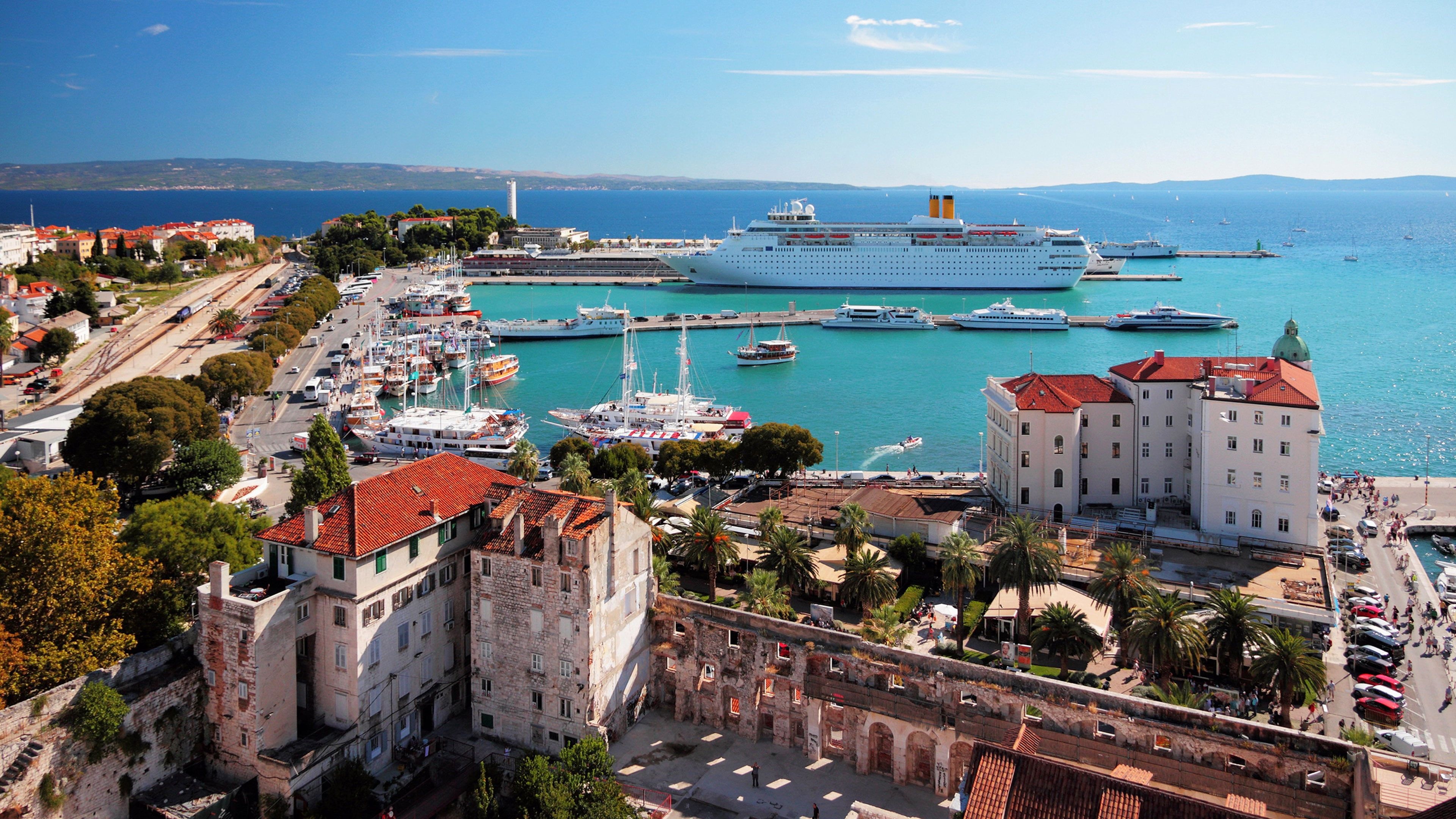 Adriatic Sea, Split town, Dalmatian coastline, Panoramic view, 3840x2160 4K Desktop