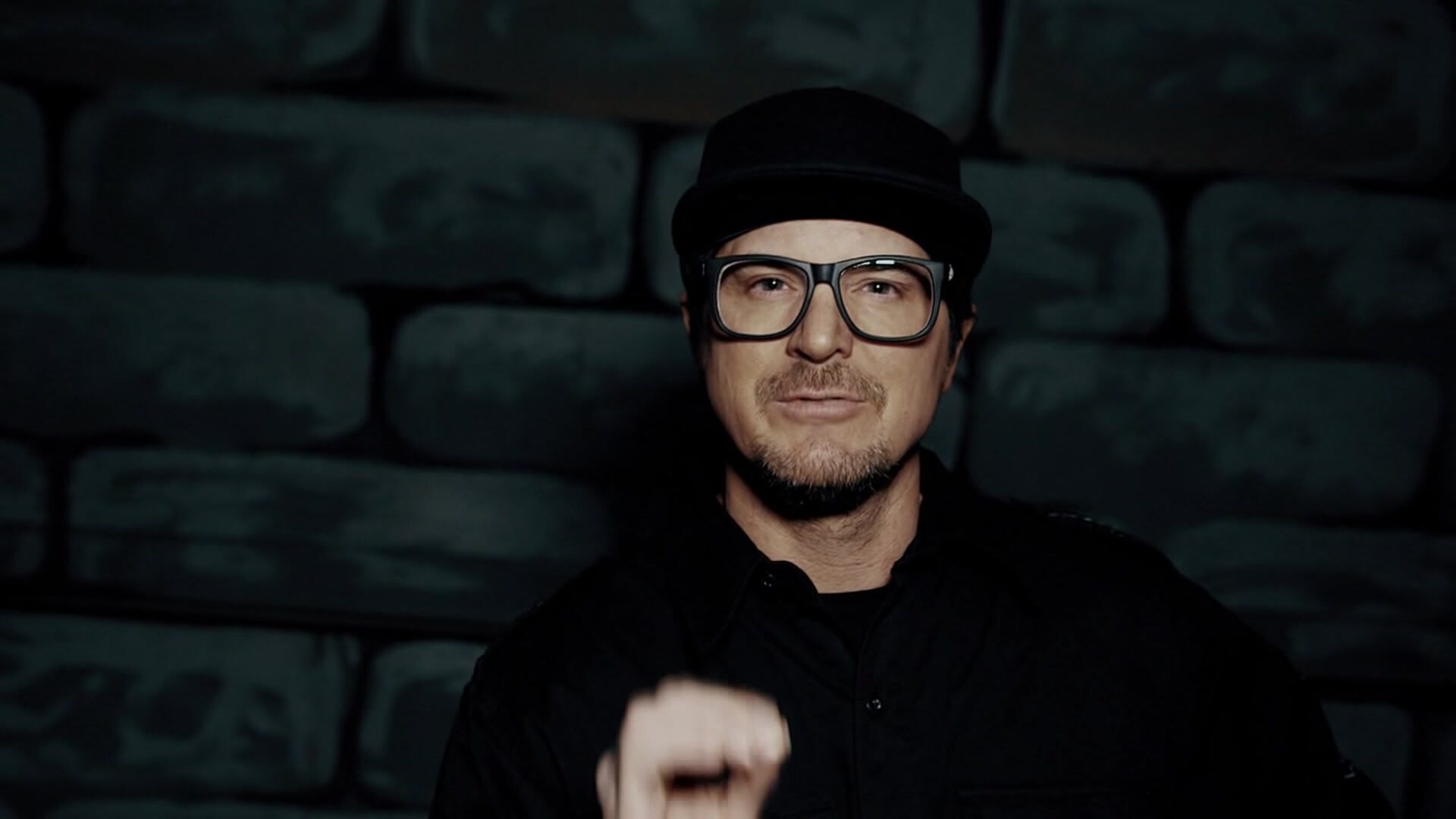 Ghost Adventures (TV Series): Zachary Bagans, An American paranormal investigator from Washington, Show runner. 1920x1080 Full HD Wallpaper.
