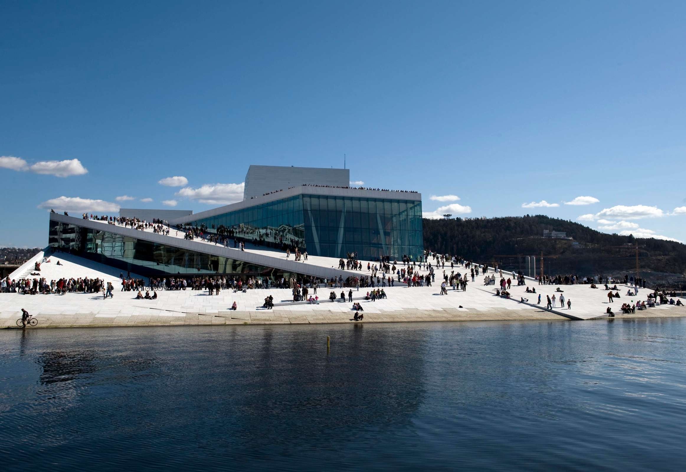 Oslo Opera House, Beautiful architecture, Global opera houses, Bachtrack magazine, 2330x1600 HD Desktop