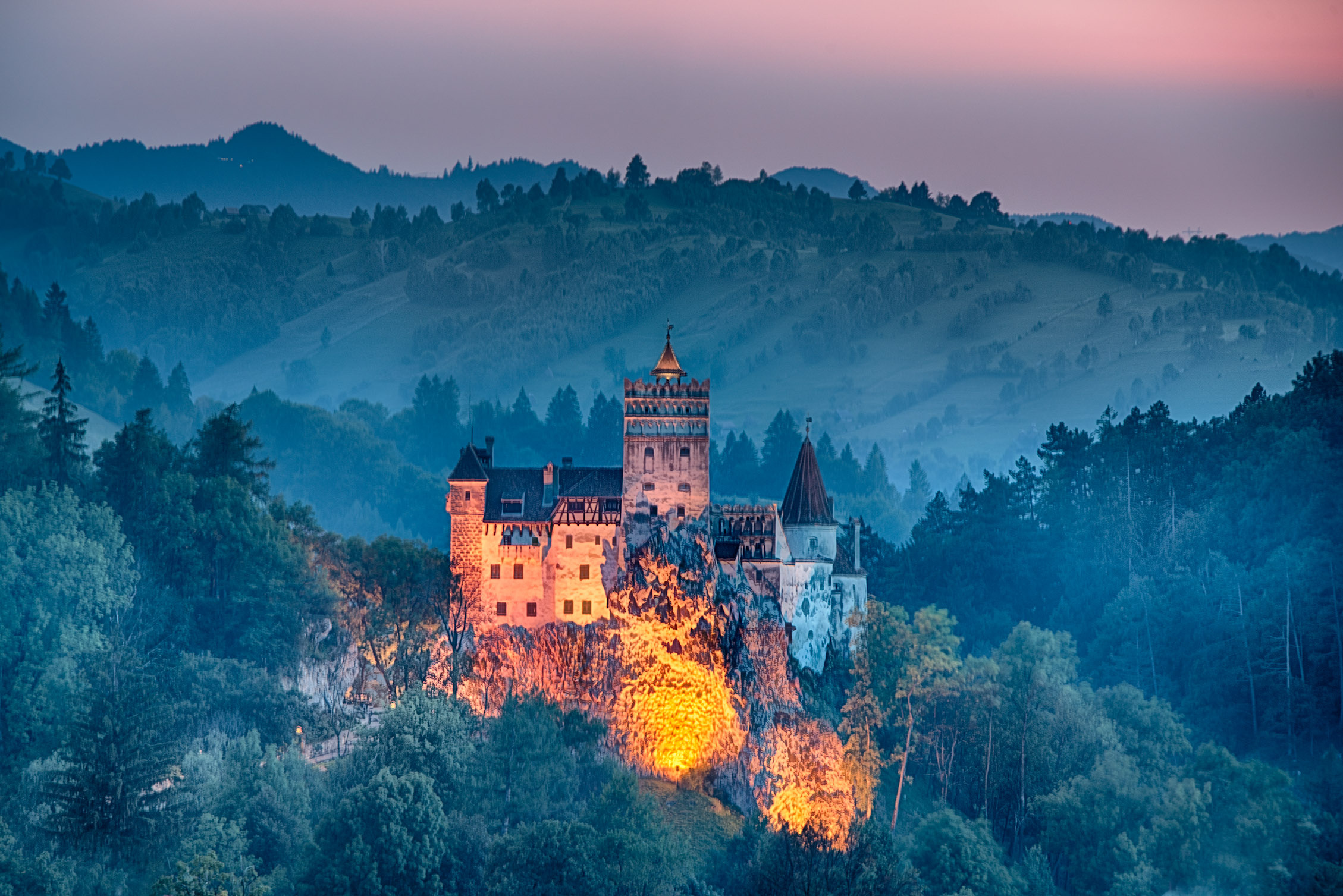 Bran Castle, Romania, 2260x1510 HD Desktop